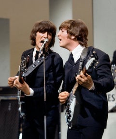 "Beatles - John and George Live" Fotografie-Edition von 25 von Howard Grafton
