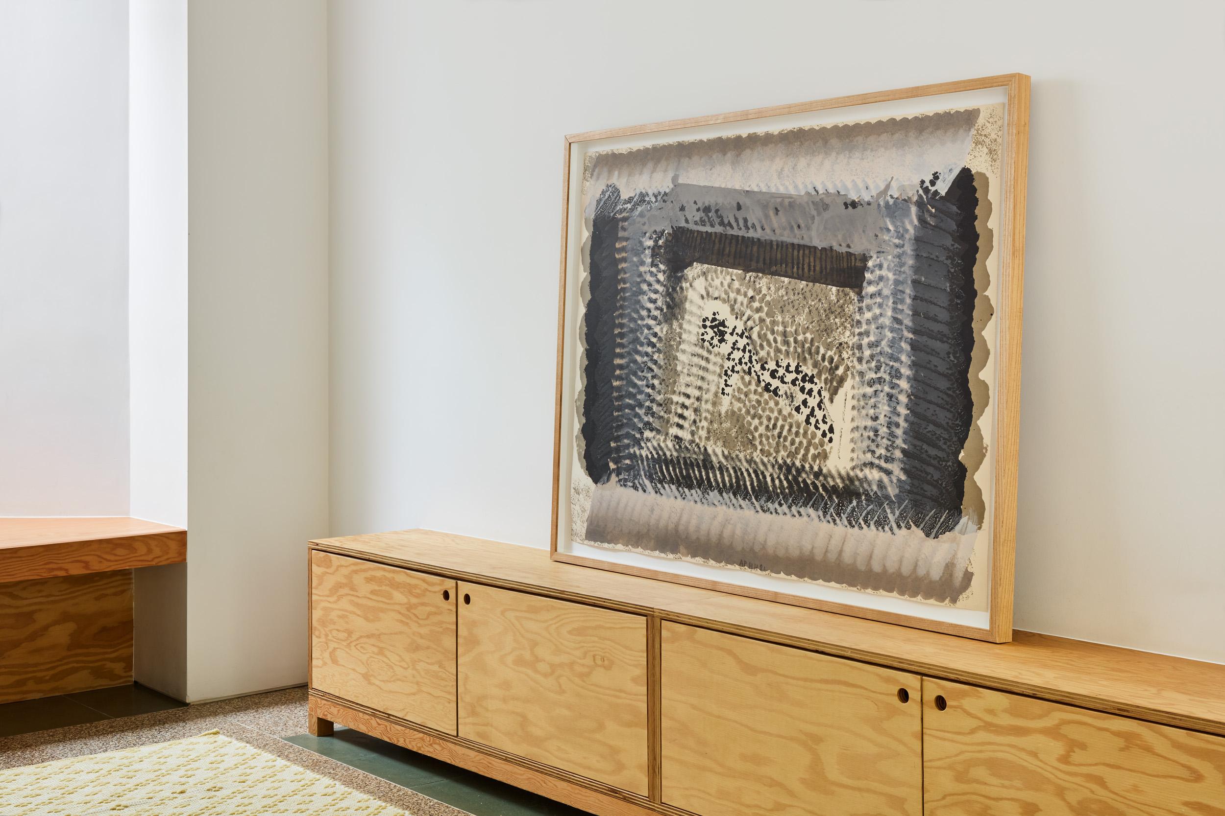One Down -- Grabado, litografía, coloreado a mano, arte abstracto de Howard Hodgkin en venta 2