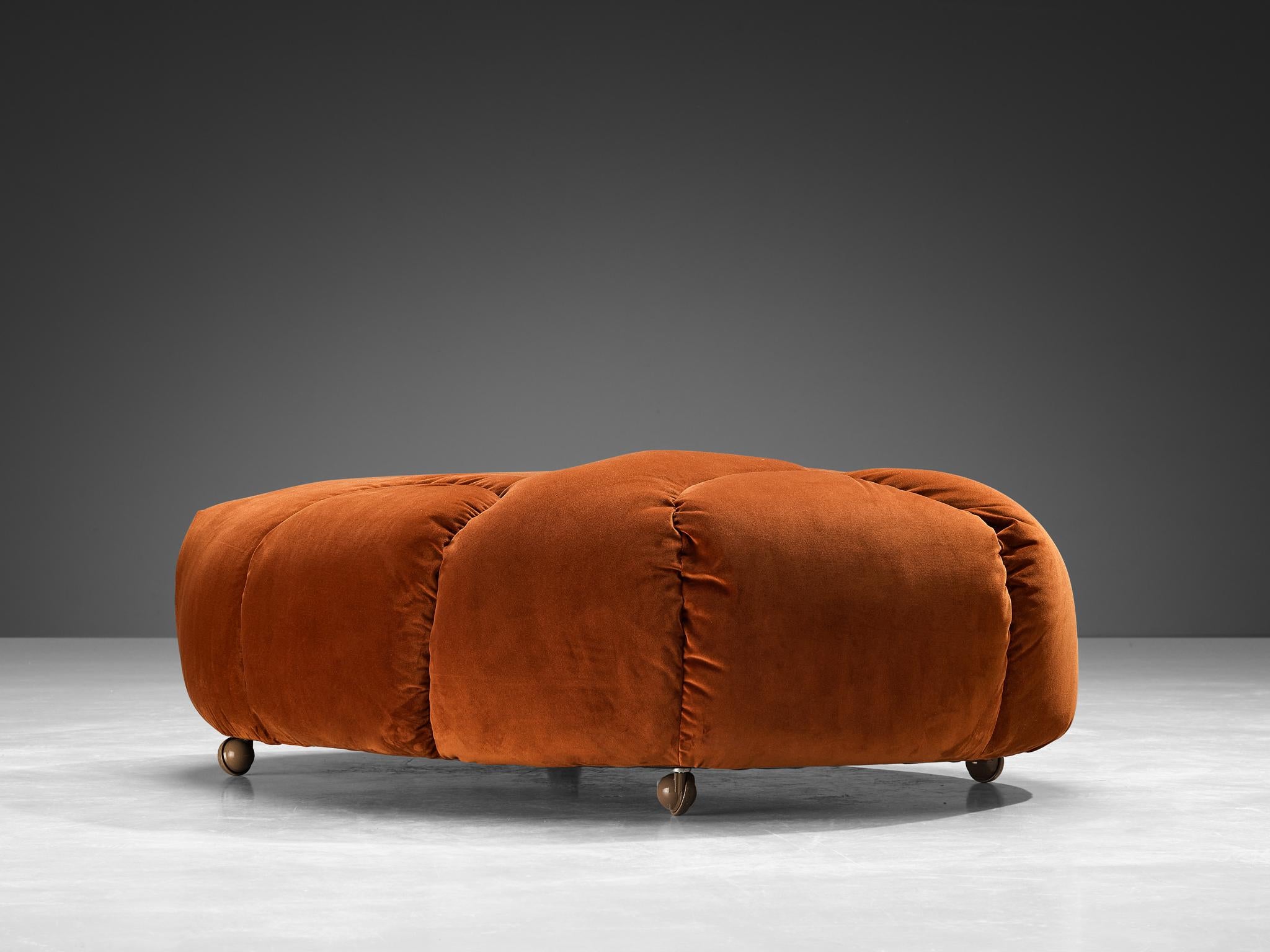 Chaise longue 'Cloud' avec pouf en velours orange et Brown, Howard Keith  en vente 5