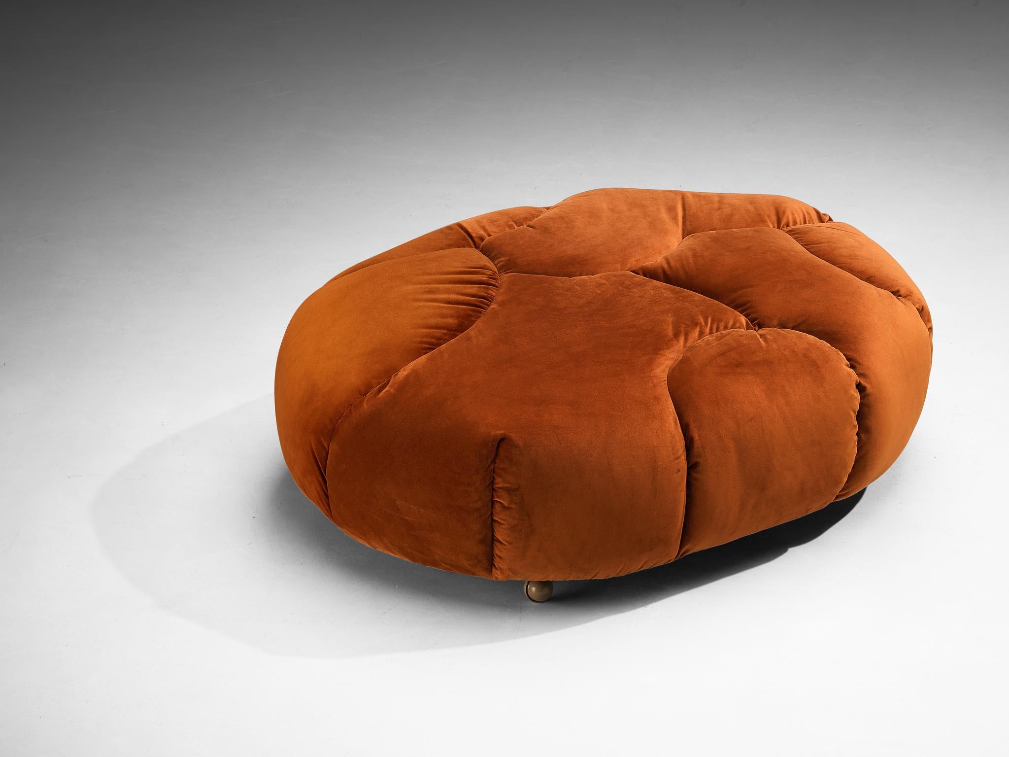 Chaise longue 'Cloud' avec pouf en velours orange et Brown, Howard Keith  en vente 2