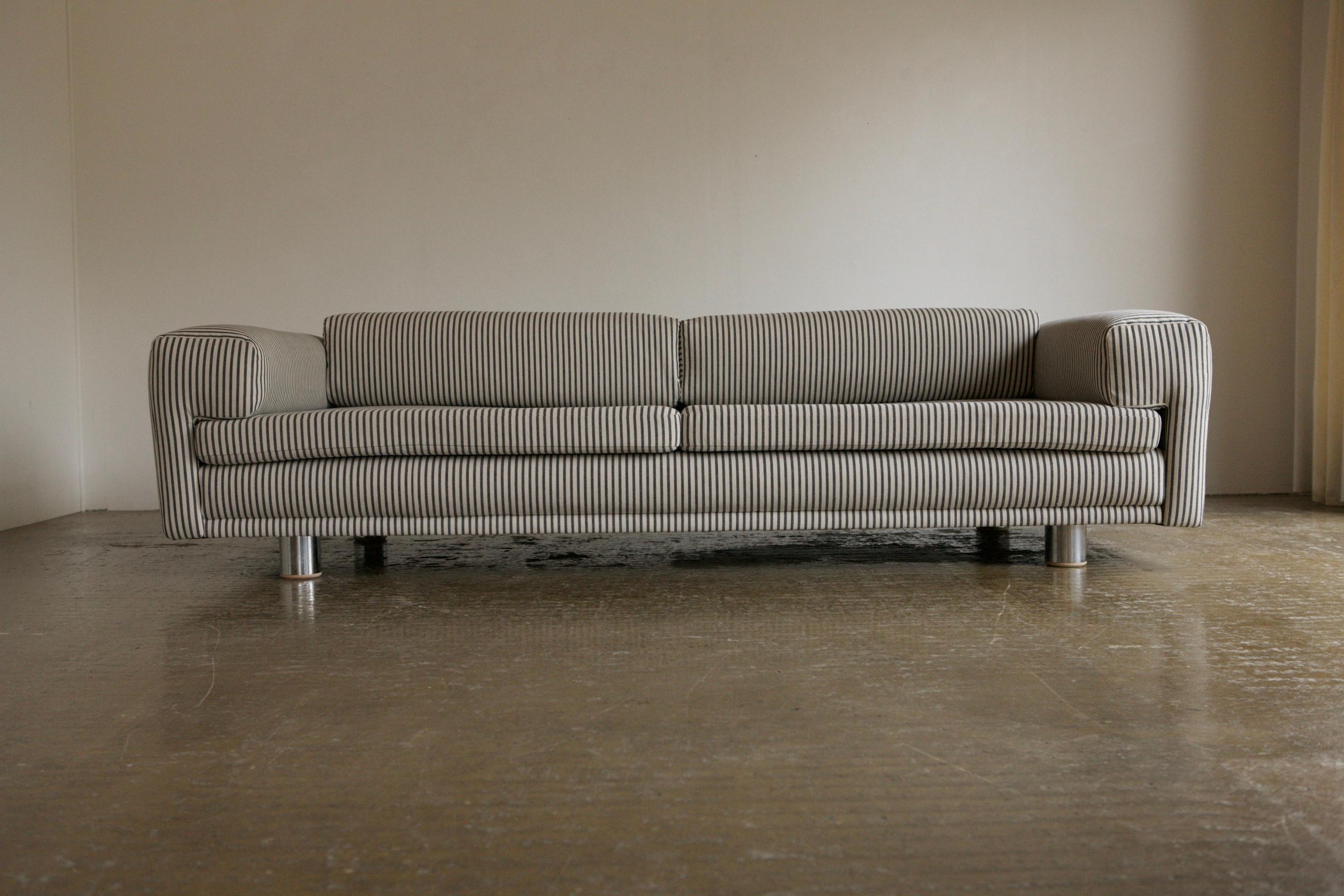 Howard Keith Diplomat Sofa for HK Furniture, 1970s 3