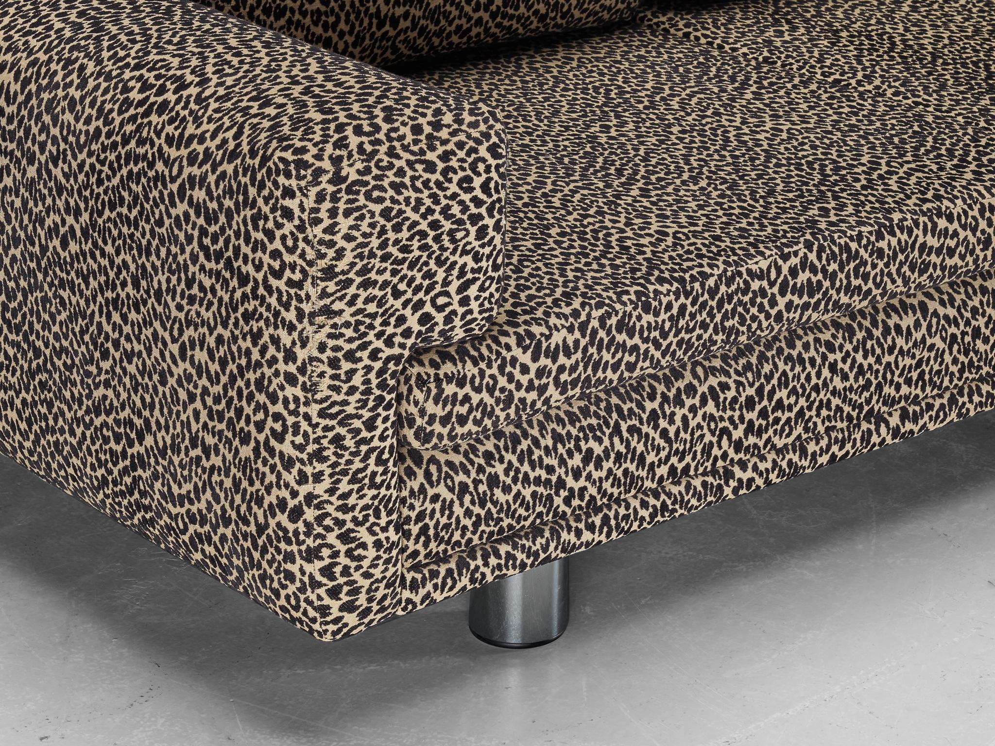Howard Keith 'Diplomat' Sofa in Leopard Print Upholstery  In Good Condition For Sale In Waalwijk, NL