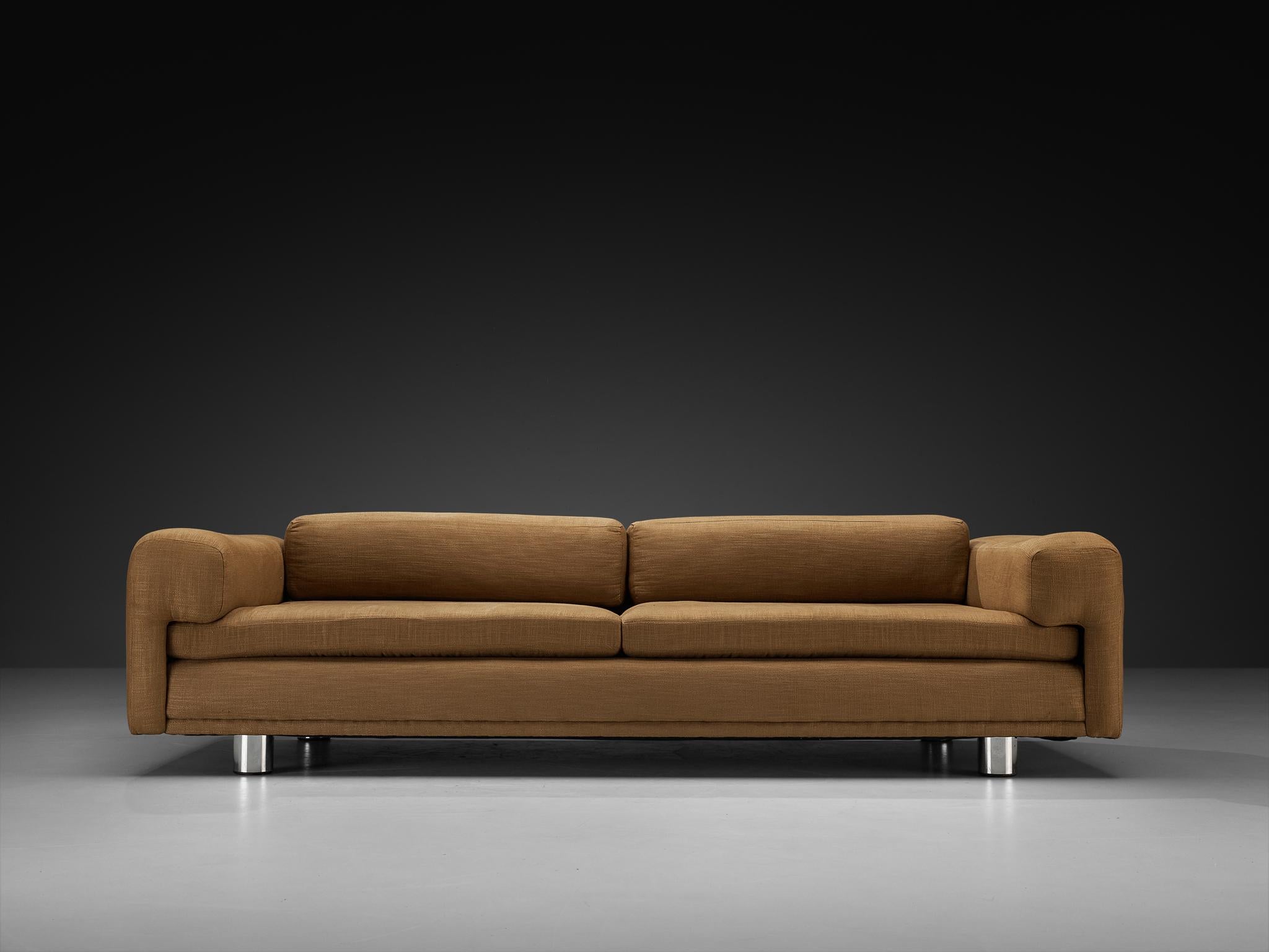 Howard Keith for HK Furniture Canapé 'Diplomat' en tissu marron clair Bon état - En vente à Waalwijk, NL