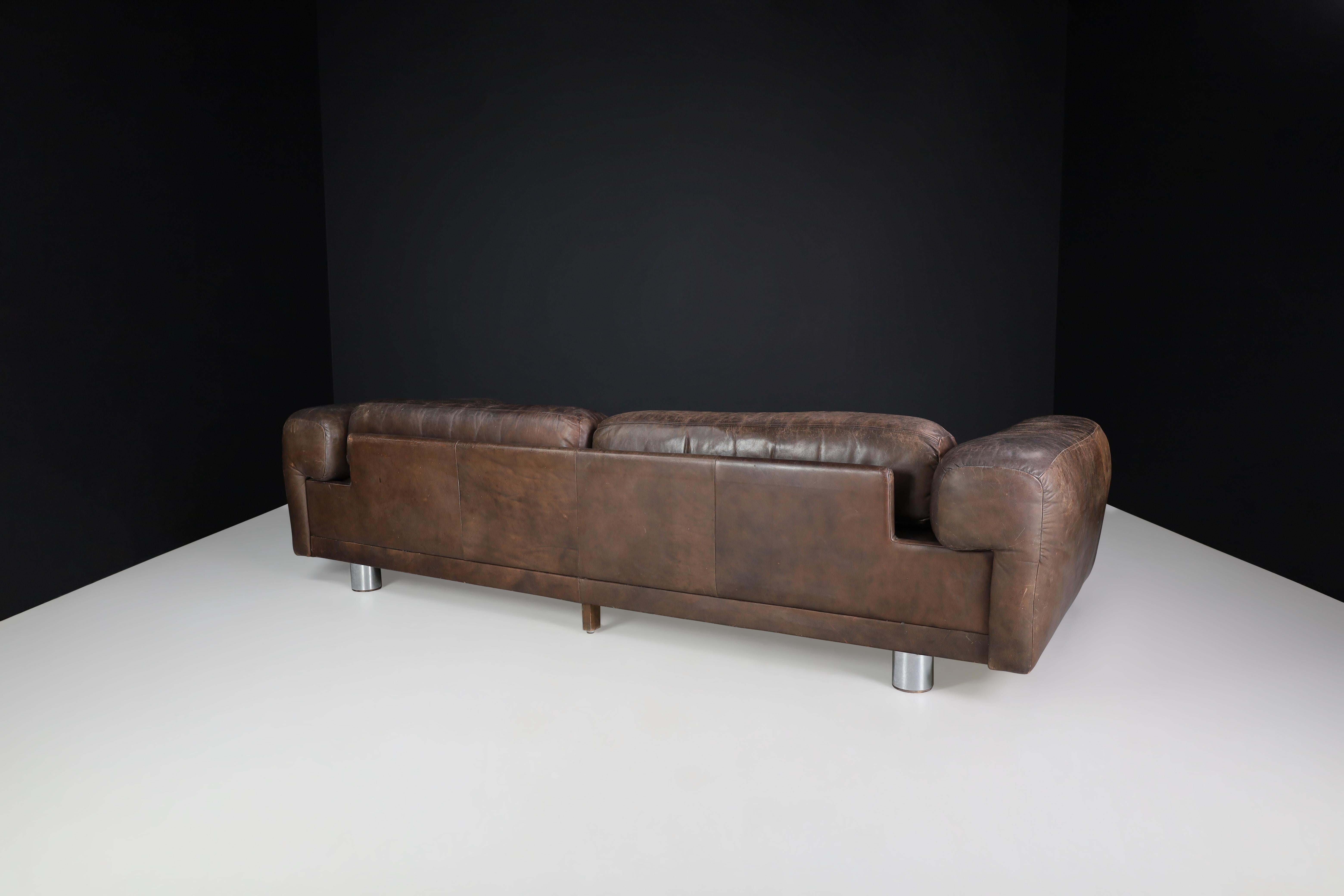 Howard Keith for HK Furniture 'Diplomat' Sofa in Patinated Leather, UK 1970s 4