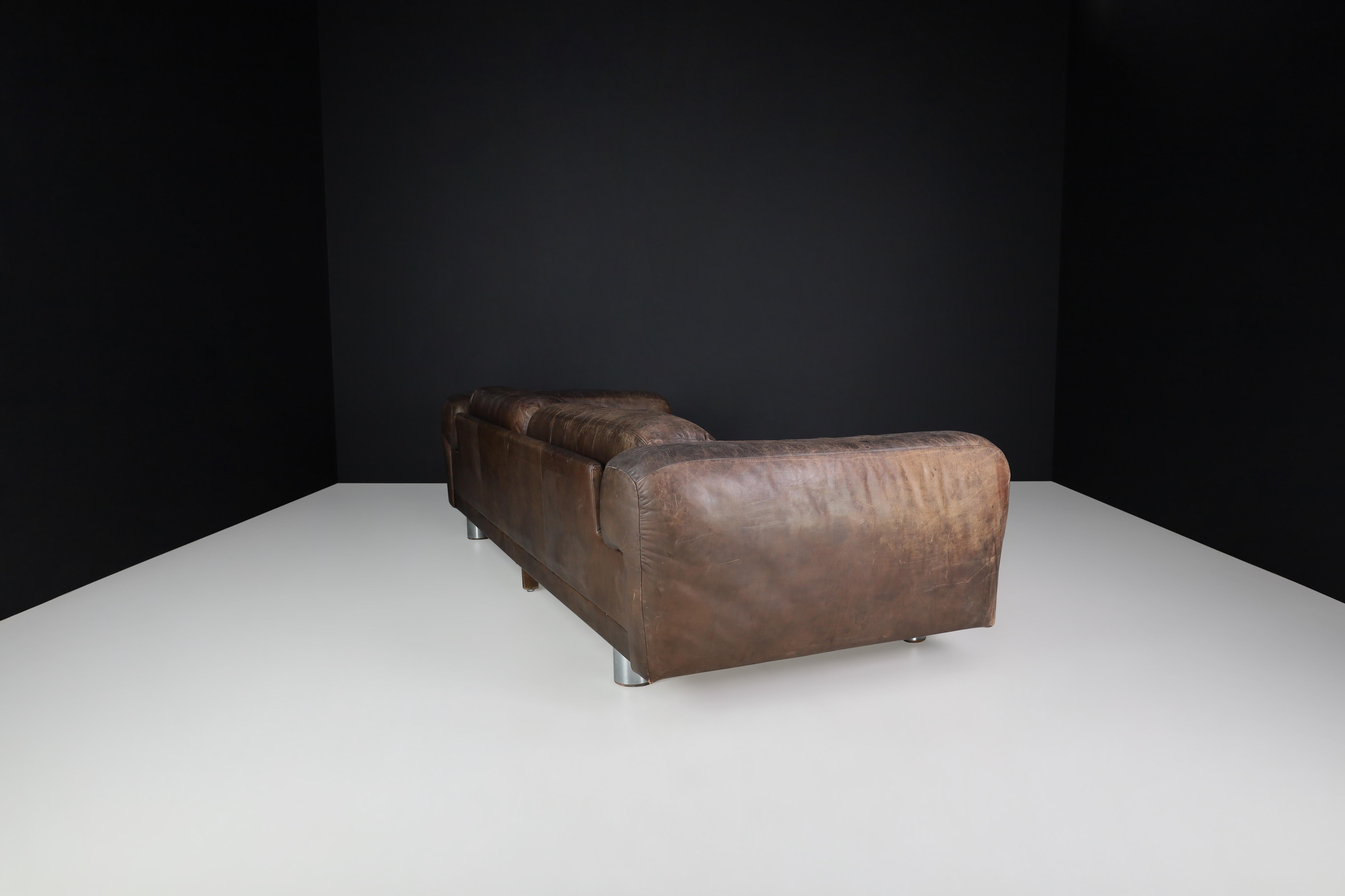 Howard Keith for HK Furniture 'Diplomat' Sofa in Patinated Leather, UK 1970s 5