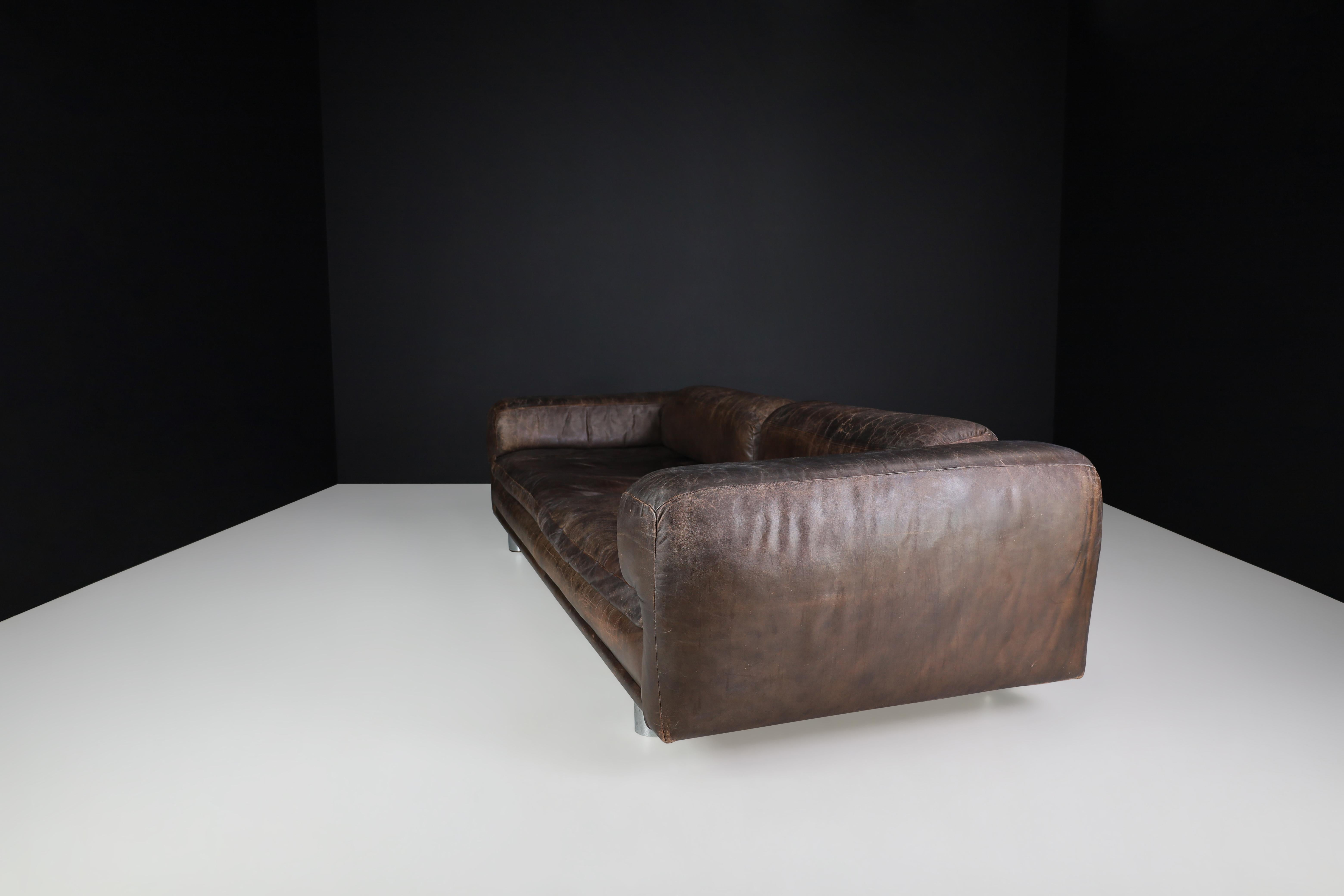 Late 20th Century Howard Keith for HK Furniture 'Diplomat' Sofa in Patinated Leather, UK 1970s