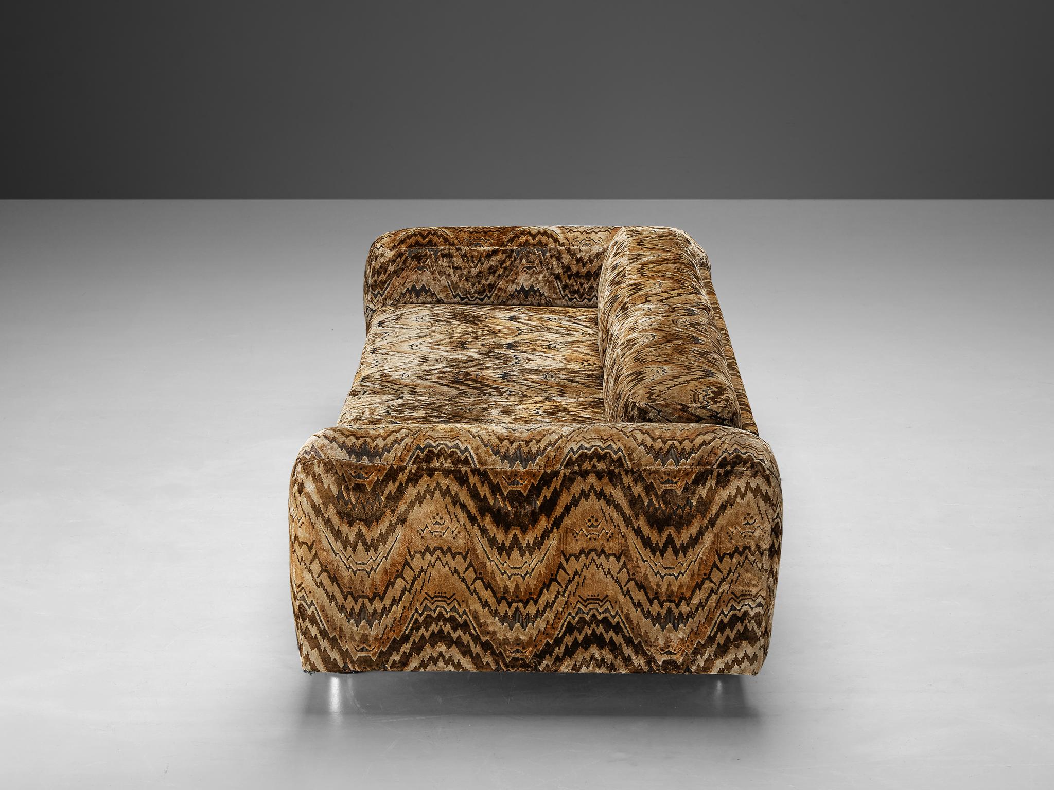 Howard Keith for HK Furniture 'Diplomat' Sofa in Velvet Upholstery  For Sale 3
