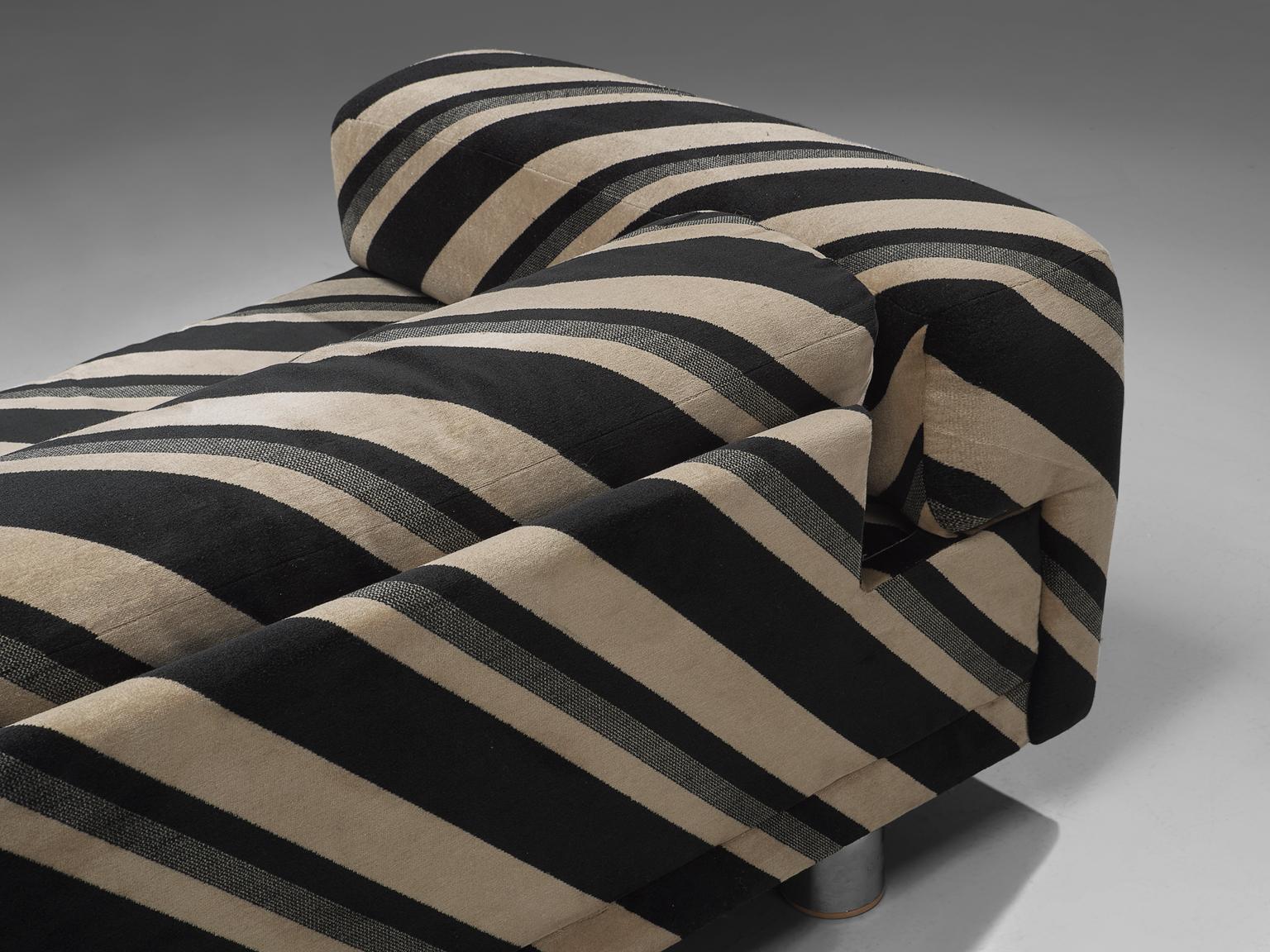 Howard Keith Großes Sofa mit original gestreifter Polsterung (Ende des 20. Jahrhunderts)