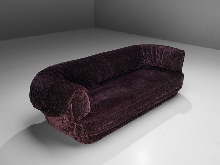 Howard Keith, sofa, fabric, United Kingdom, 1970s

Grand voluptuous sofa by Howard Keith, designed in the 1970s. This sofa with a deep seat is a true delight to sit and relax in. The thick armrests, seat cushions and low back support the sitter