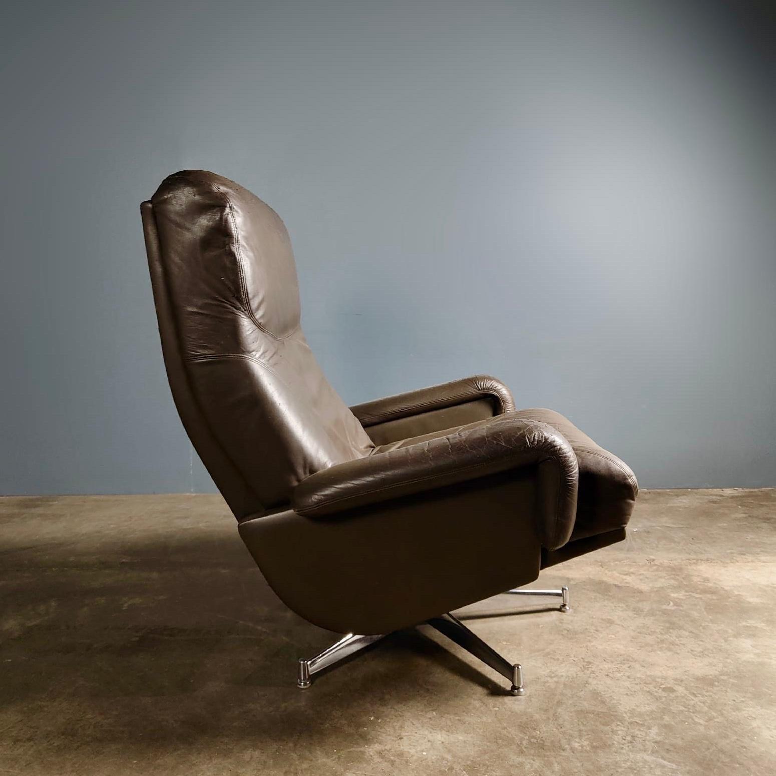 Mid-Century Modern Howard Keith HK Furniture Brown Leather Swivel Armchair Mid Century Vintage