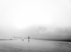 Schwarz-Weiß-Fotografie Cape Cod „Clamming in the Fog“