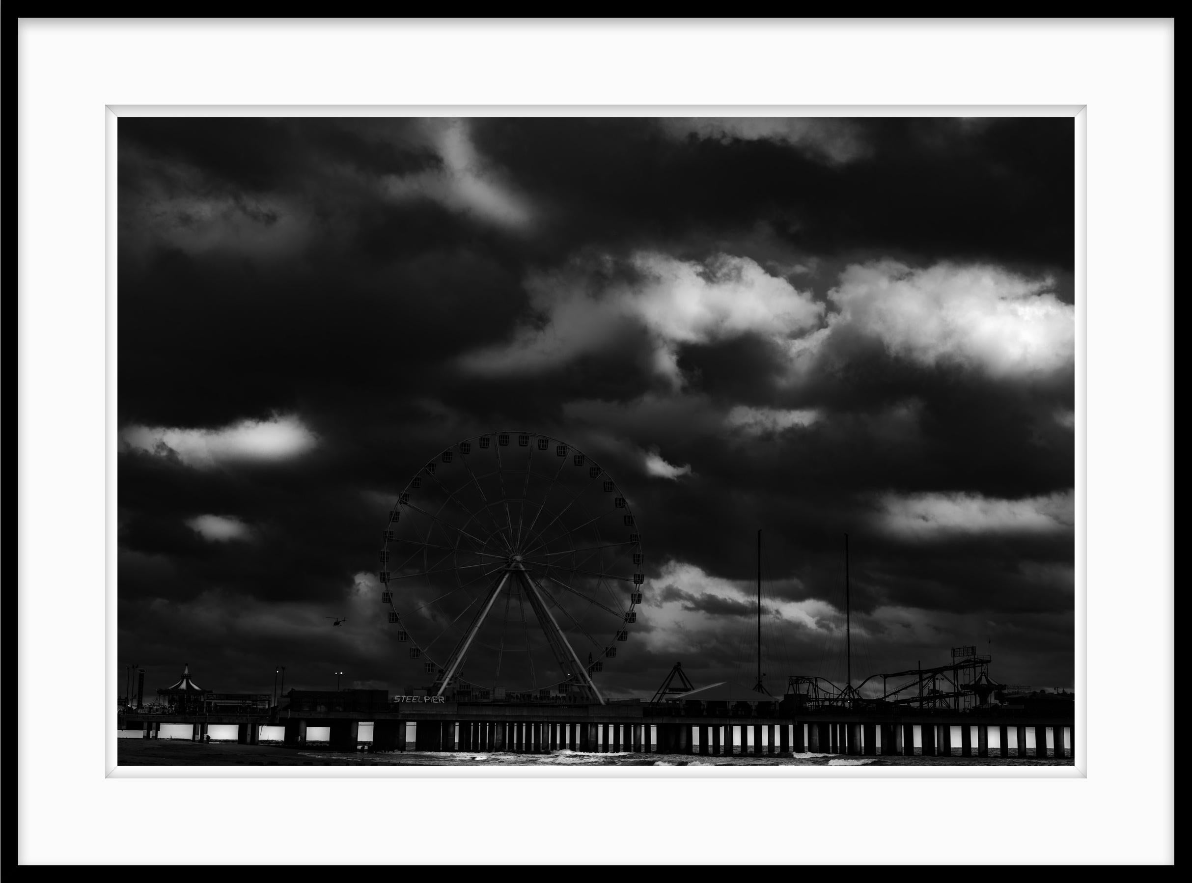  Limited Edition Black and White Photograph, Atlantic City Steel Pier For Sale 1