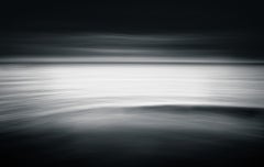 Limitierte Auflage 1/7 Schwarz-Weiß-Fotografie Ozean, Meereslandschaft  20 x 24