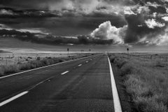  Limitierte limitierte Auflage Schwarz-Weiß-Fotografie - "" Just The Road" , Utah 2018