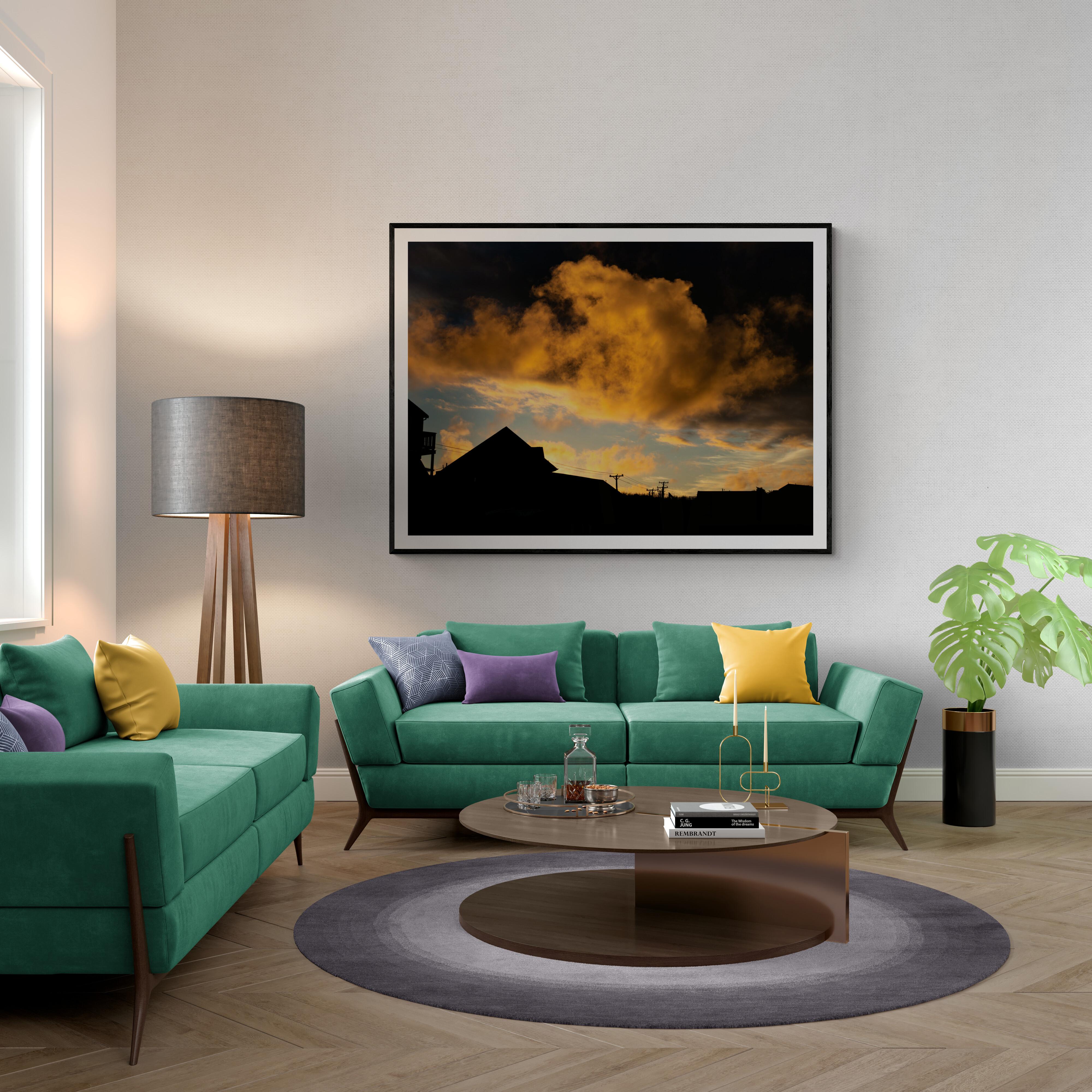Farbfotografie in limitierter Auflage – „Fire Cloud“ 20 x 24 – Photograph von Howard Lewis