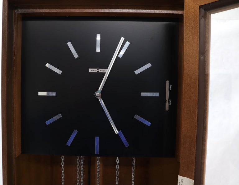 Howard Miller Burl Wood Case Grandfather Clock For Sale 5