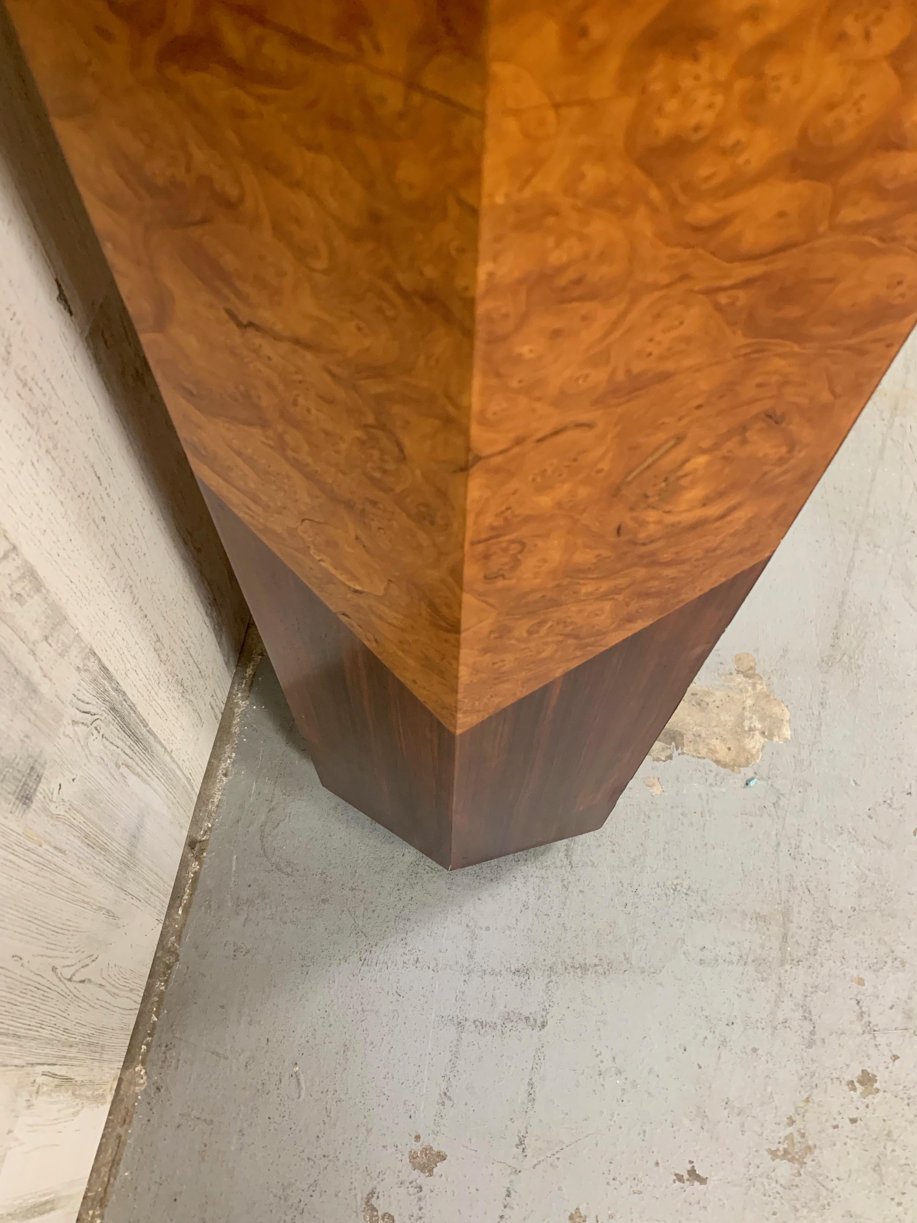 Howard Miller Burl-wood & Rosewood 8 Day Tall Case Clock For Sale 1