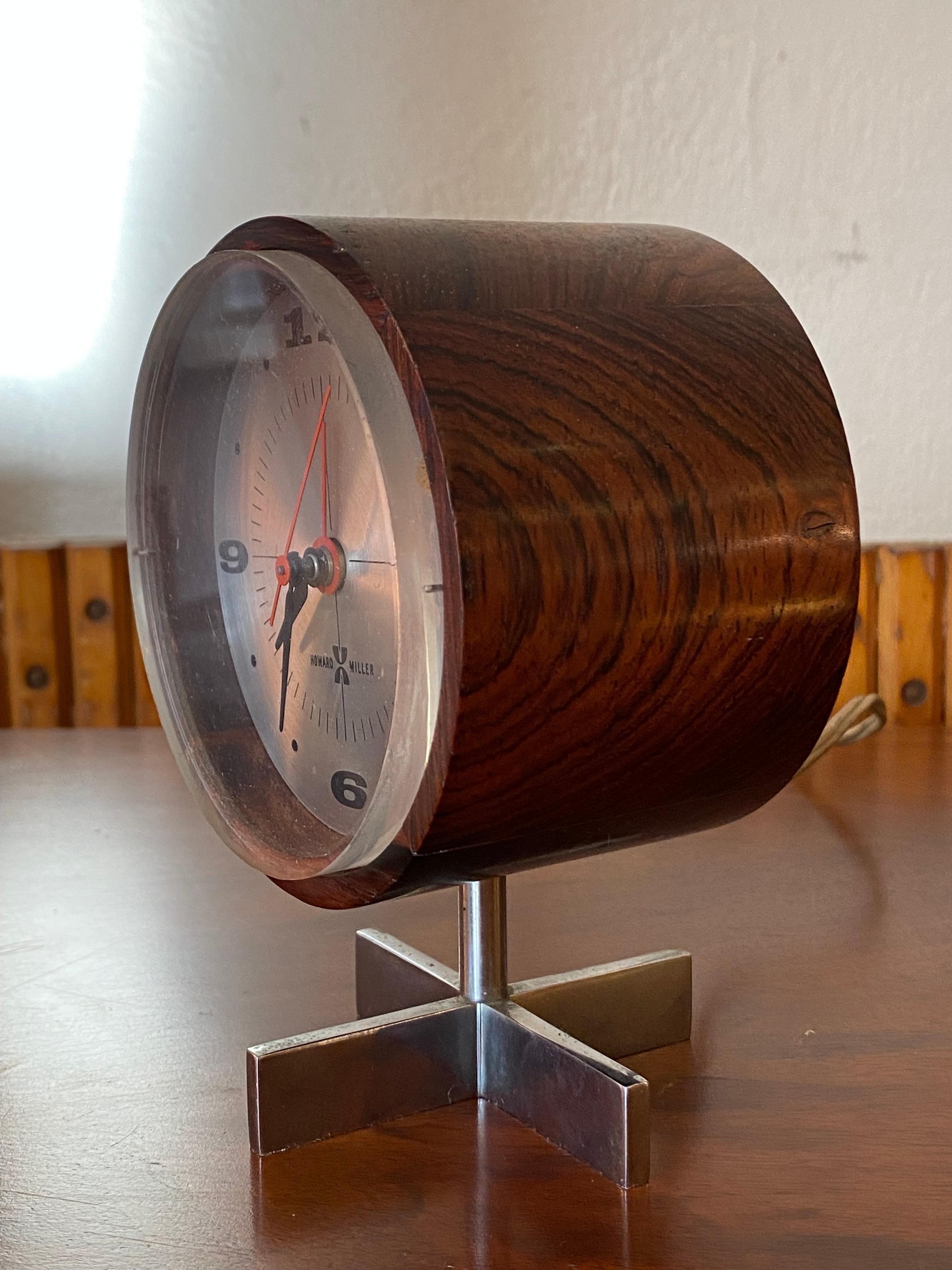 Howard Miller Desk Clock by Design Office of George Nelson For Sale 4