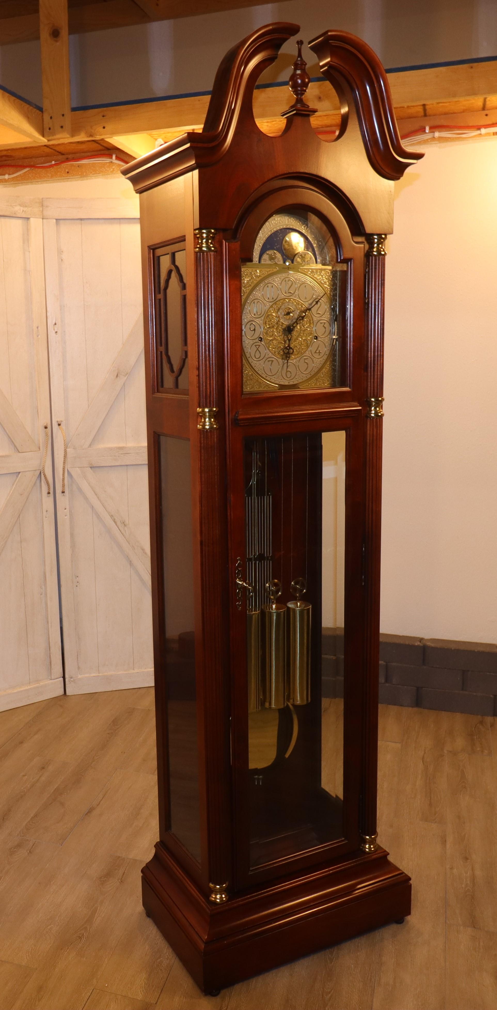 American Craftsman Howard Miller Glen Ellyn Grandfather Clock