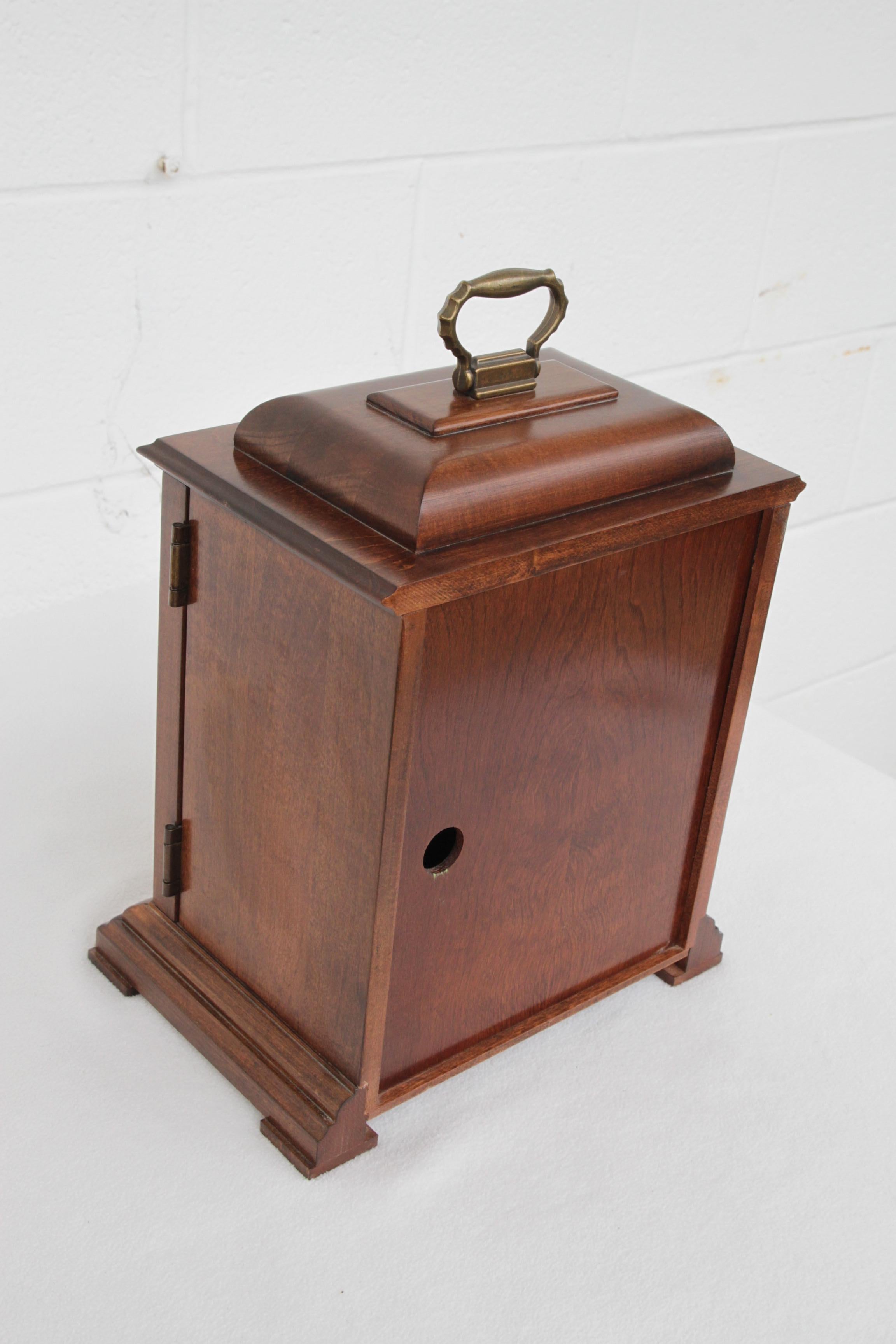 Howard Miller Graham Bracket Mantel Clock For Sale 9