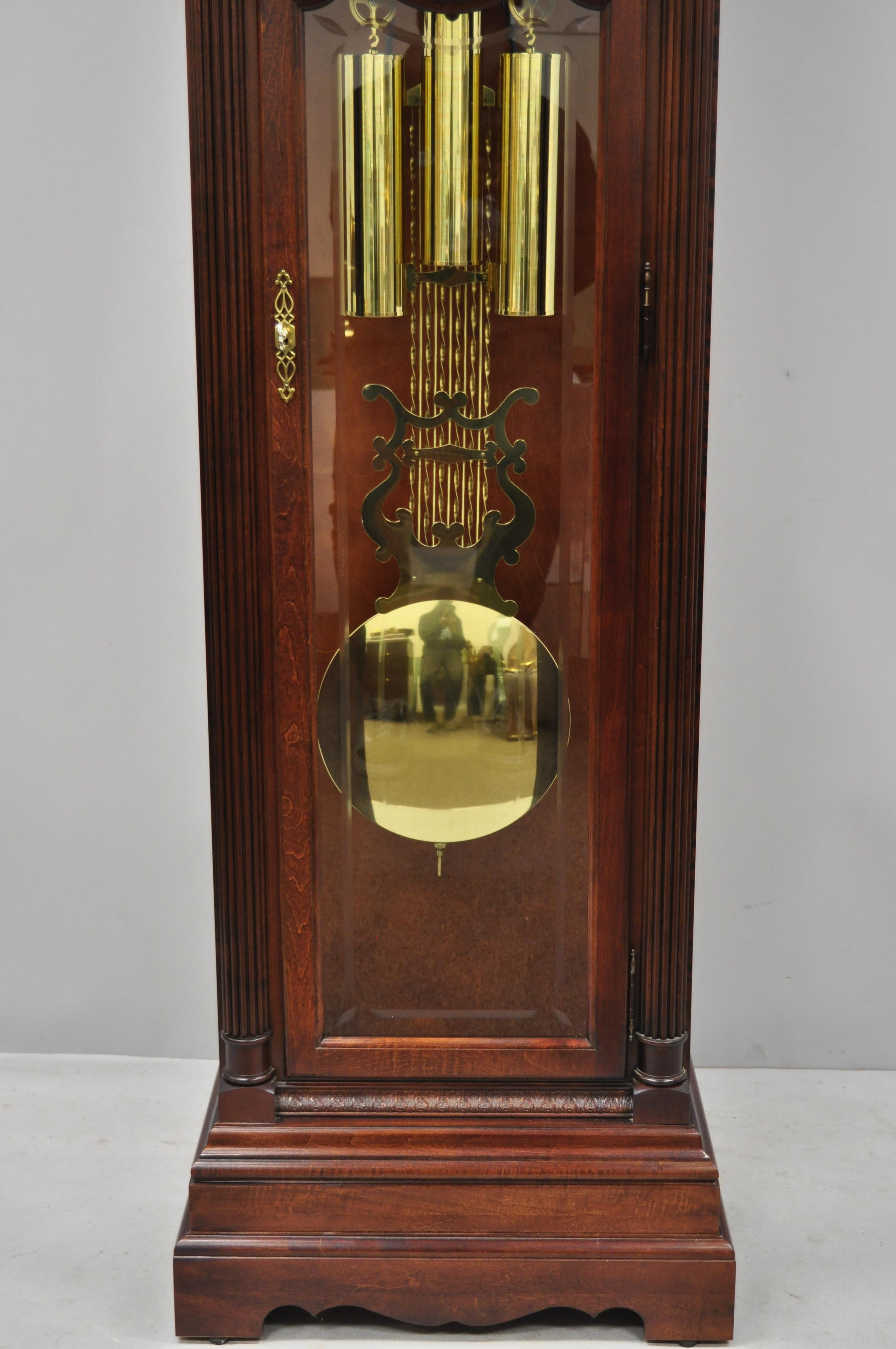 Howard Miller Landsbury Grandfather Clock 610-698 Cherry Tall Case In Good Condition In Philadelphia, PA