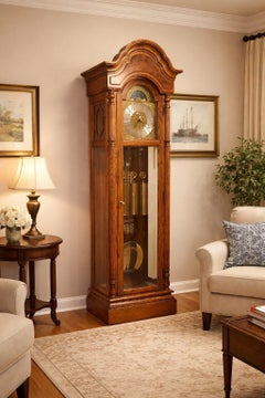 Horloge grand-père en Oak Oak avec mouvement à triple carillon Kieninger, Howard Miller