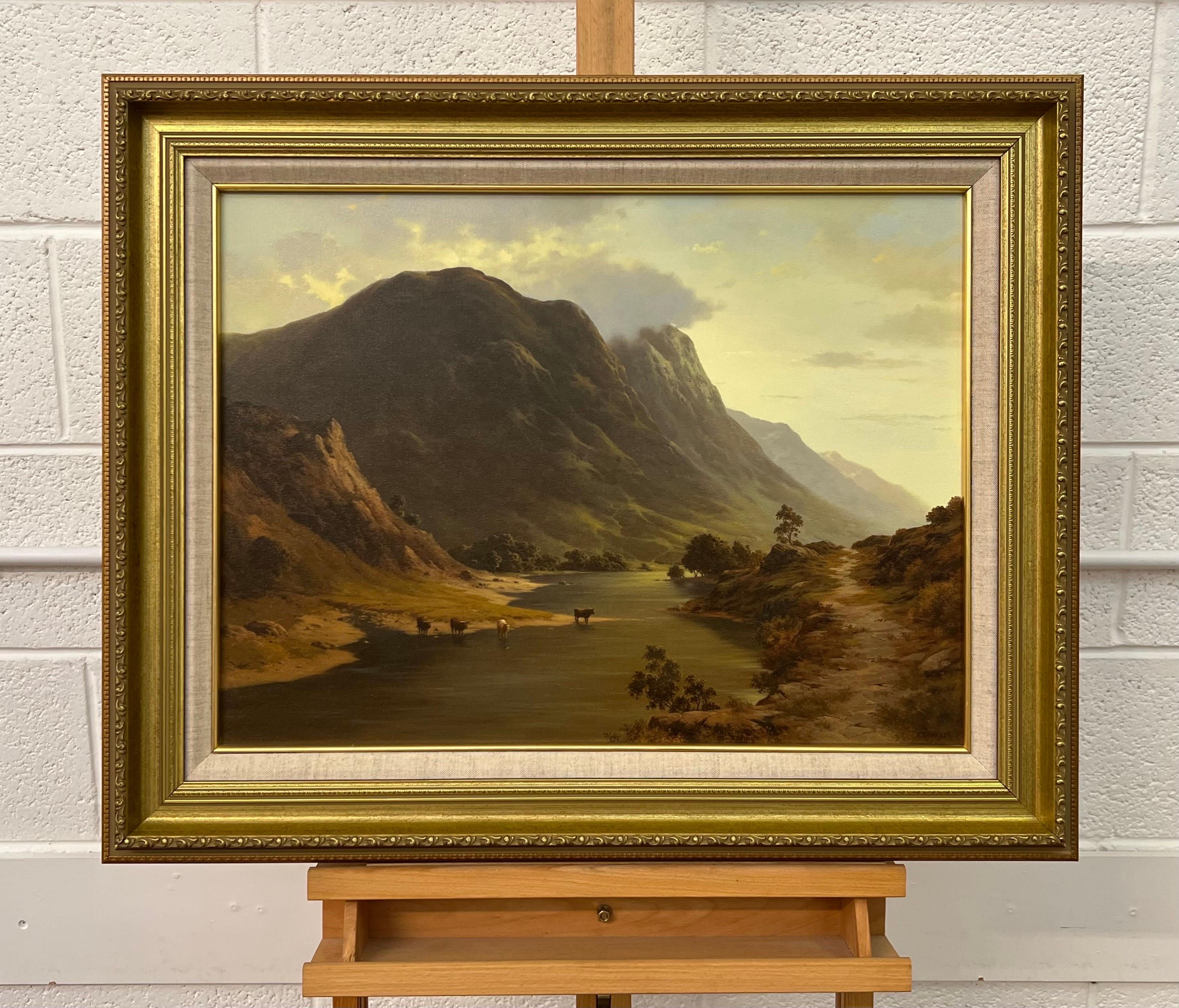 Bouilloire boignant de l'eau d'un Loch dans les montagnes des Highlands écossaises - Réalisme Painting par Howard Shingler
