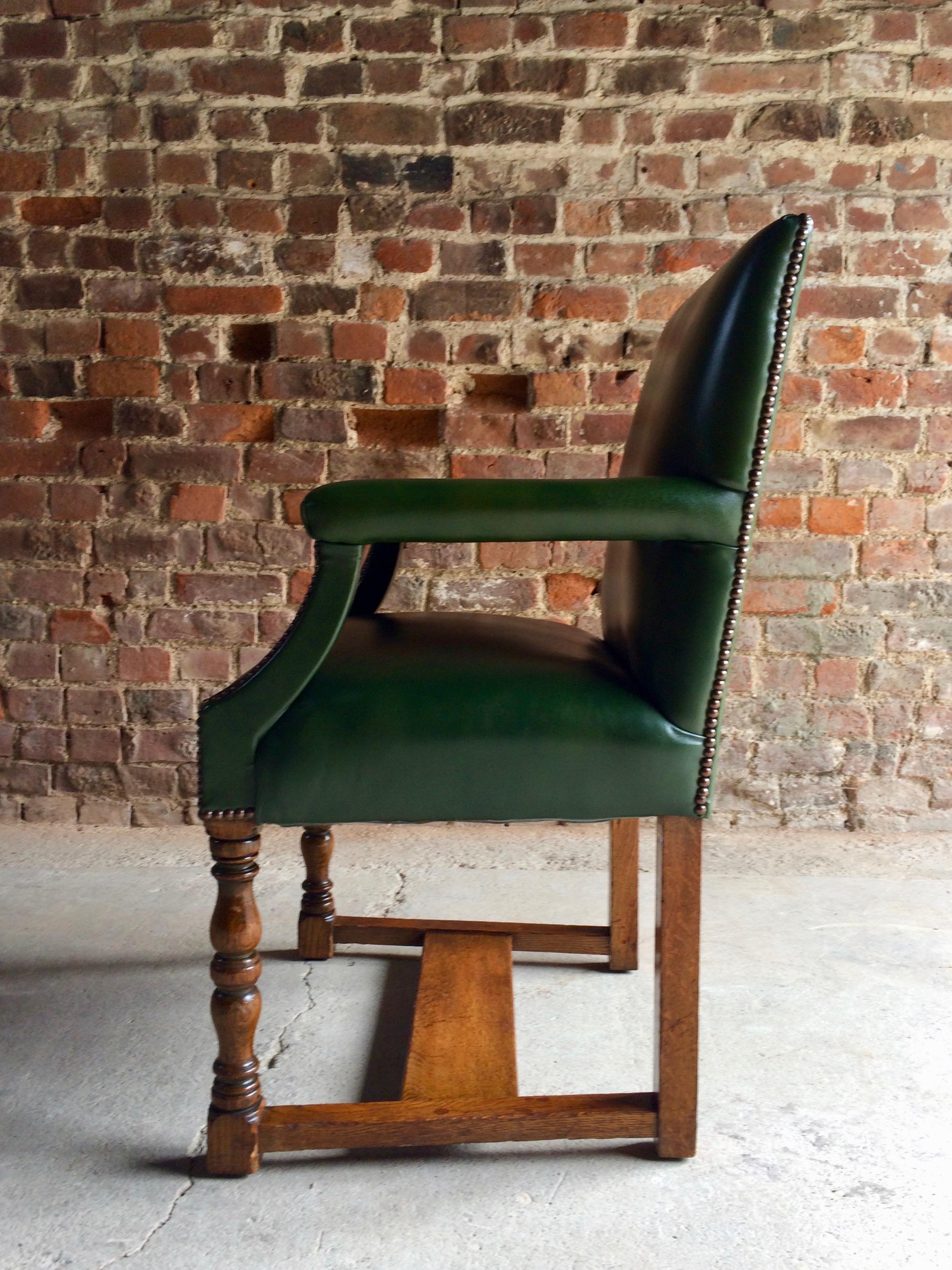 Howard & Sons Armchair Boardroom Dining Library Gainsborough Chair (Leder)