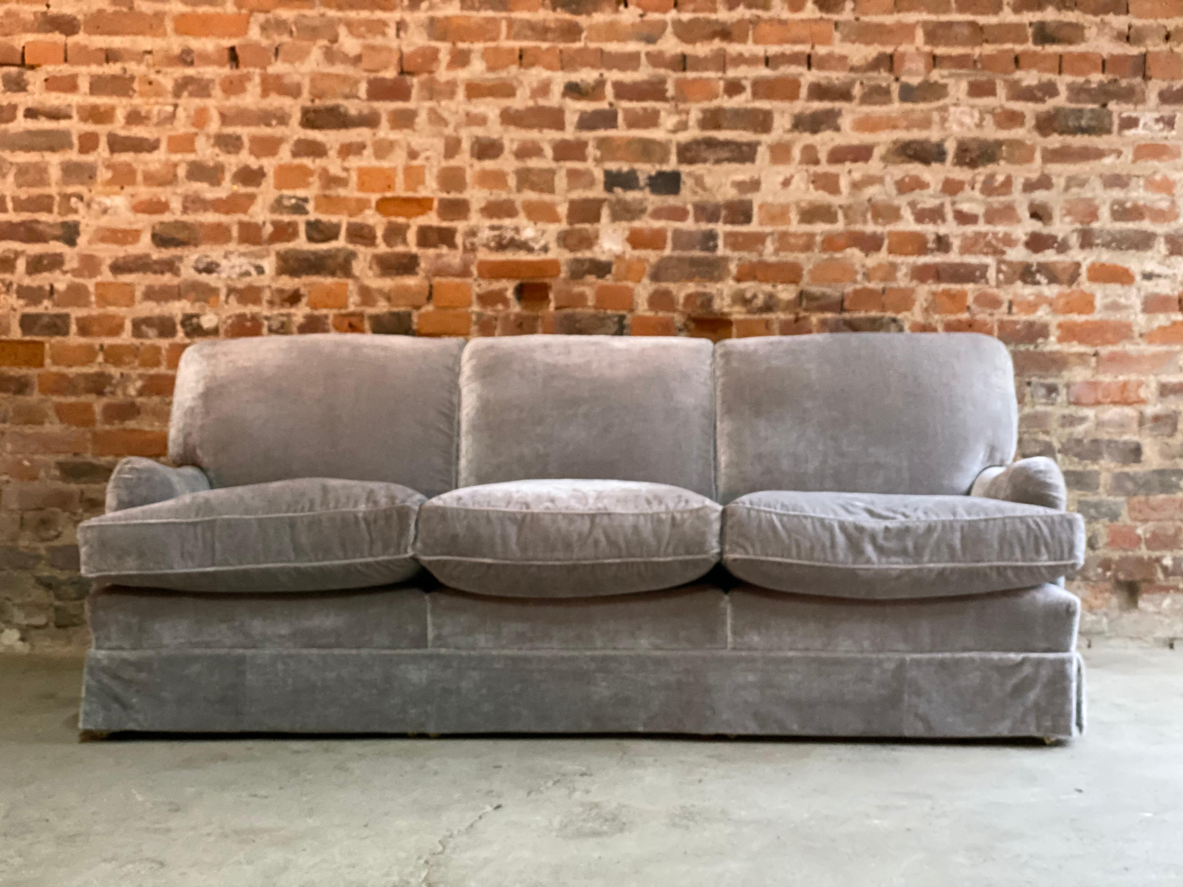 Howard & Sons Bridgewater sofa deep seated loose cushion bespoke 2014 number 1

Howard & Sons loose cushion deep seated Bridgewater Sofa labelled to underside, the sofa is upholstered in the finest grey velvet upholstery, H&S Serial Number S/12511