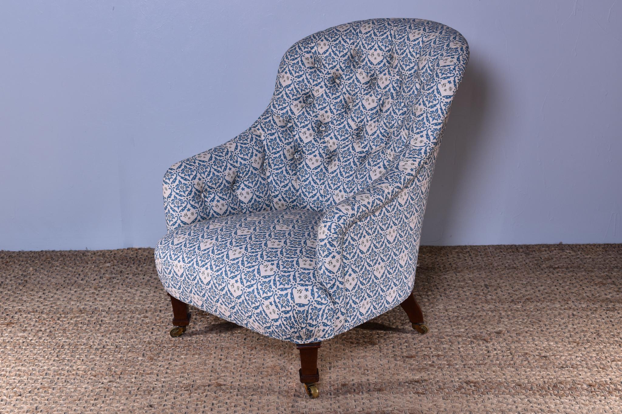 A wonderful Howard & Sons button back armchair, C.1870.
 
This original Howard & Sons armchair is raised on stepped mahogany forelegs and splayed rear legs, complete with original paper label, cope brass casters and stamped to the rear leg.
 
A rare