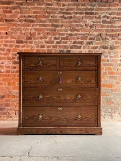 Howard & Sons Canadian Pitch Pine Chest of Drawers, London, circa 1865