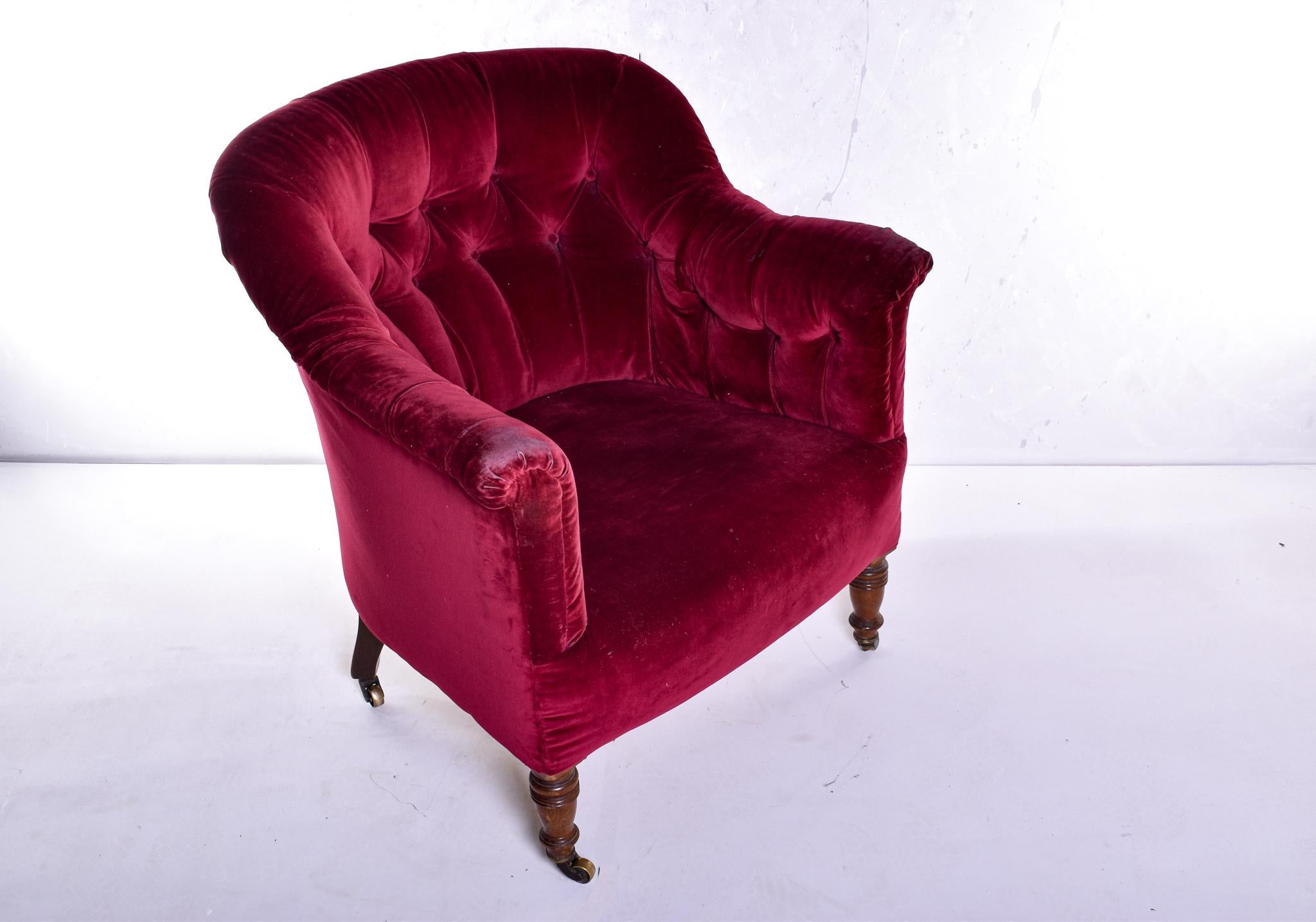 Hand-Crafted Howard & Sons Deep Button Back Tub Chair