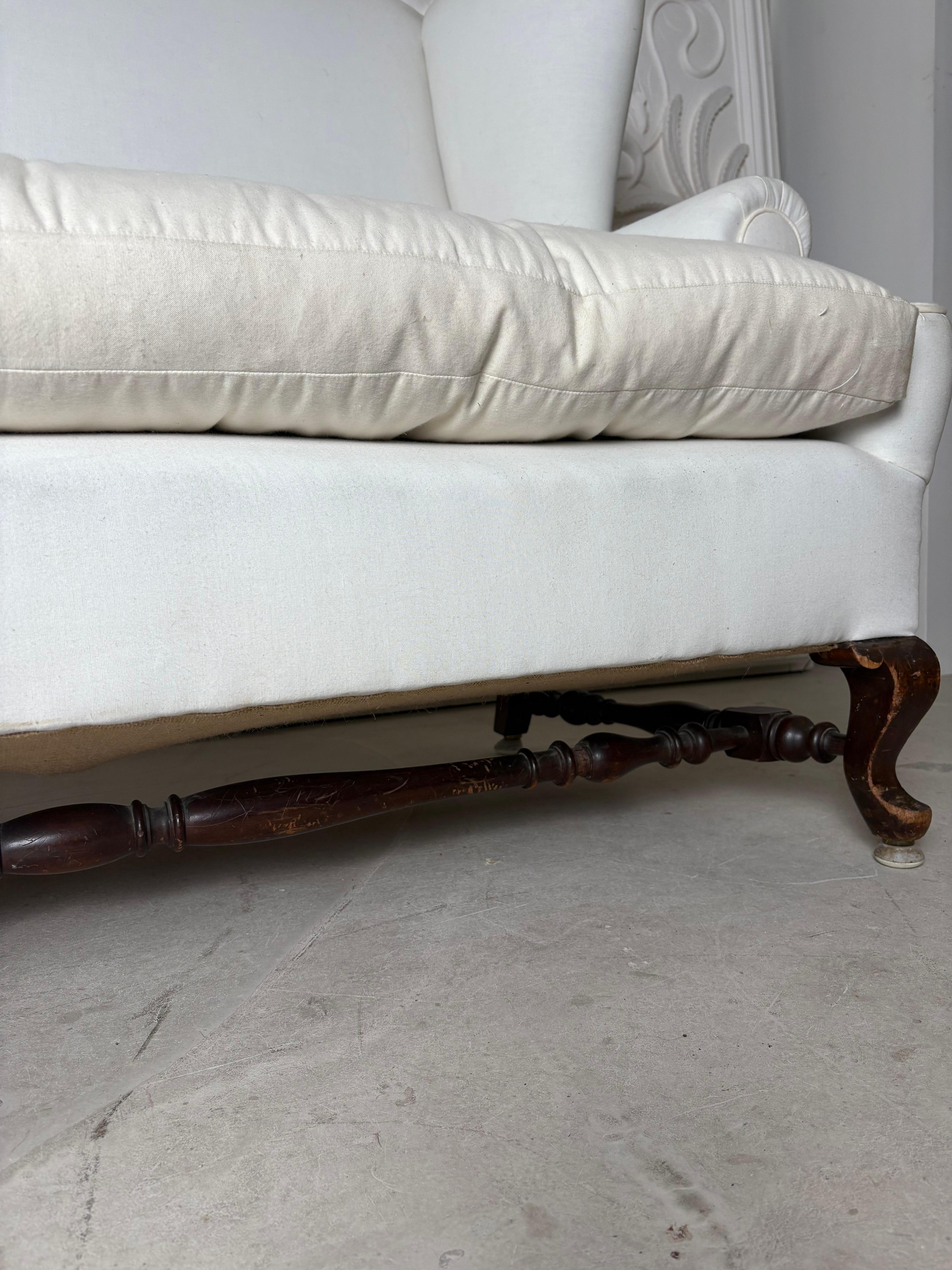 Howard & Sons Doppelflügelsofa Sessel (Britisch) im Angebot