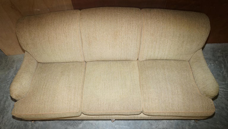 Howard & Sons Fully Stamped Sofa Feather Filled Feather Cushions Howard Chairs In Good Condition For Sale In , Pulborough