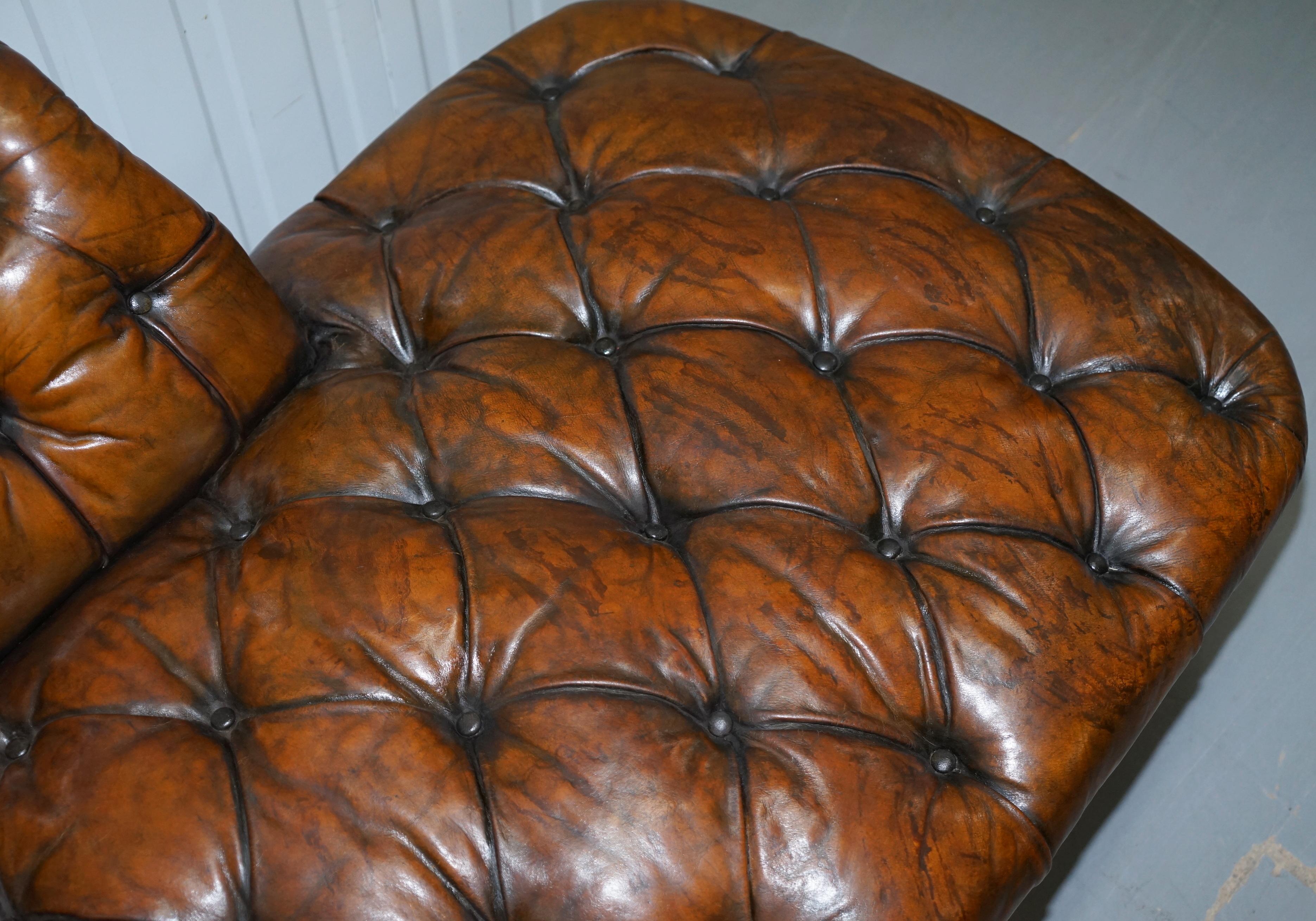 Howard & Son's Restored Brown Leather Chesterfield Chesterbed Walnut Framed For Sale 4