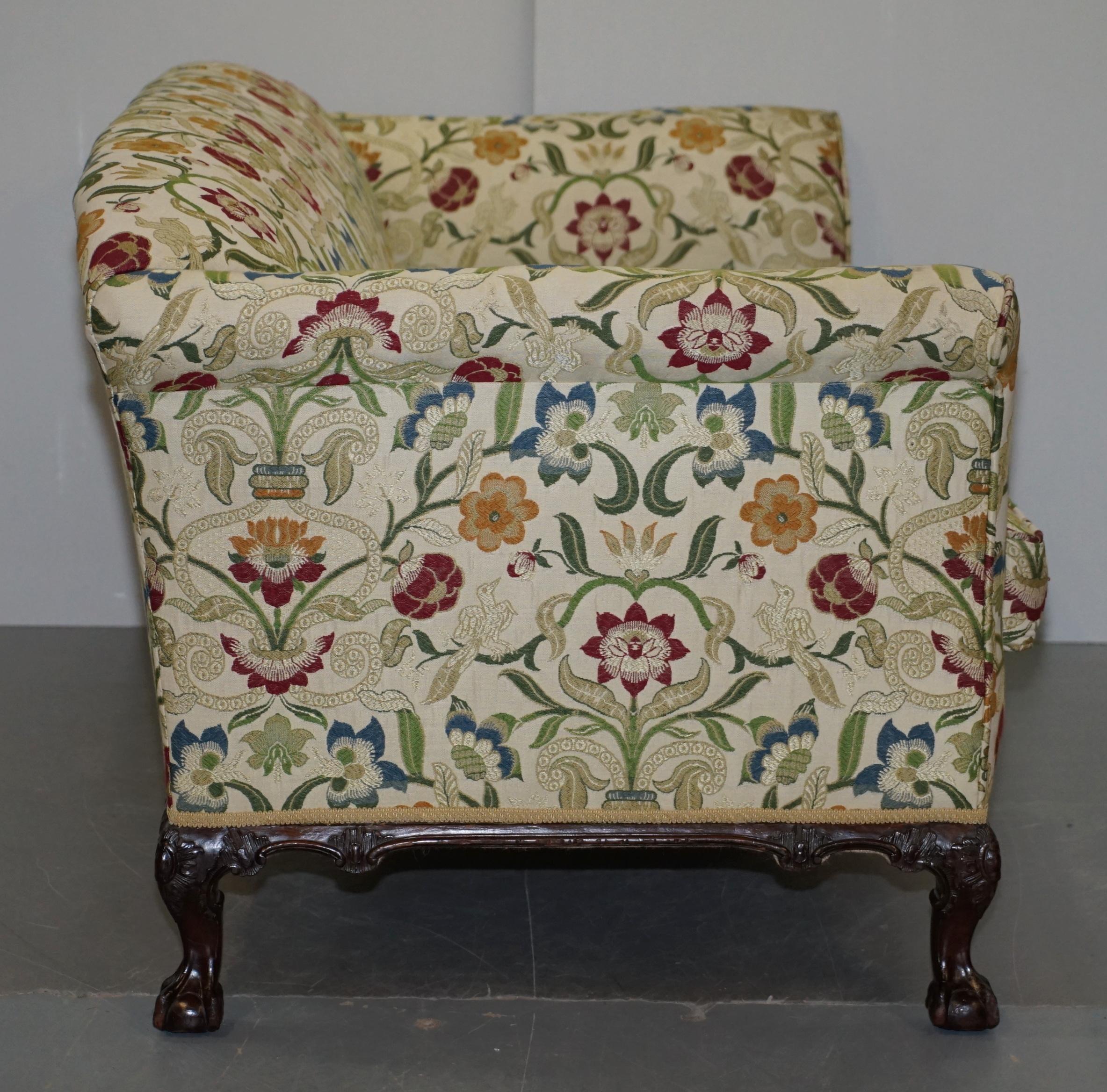 Howard & Sons Victorian Walnut Claw & Ball Framed Sofa William Morris Upholstery 4