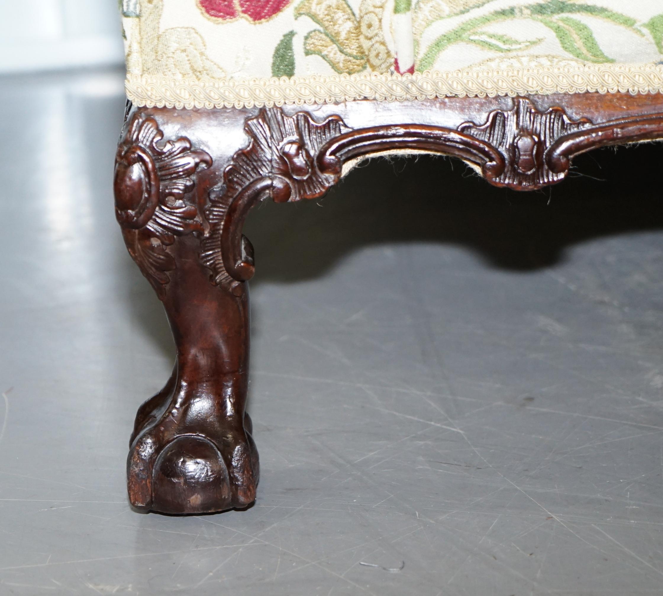 william morris sofas