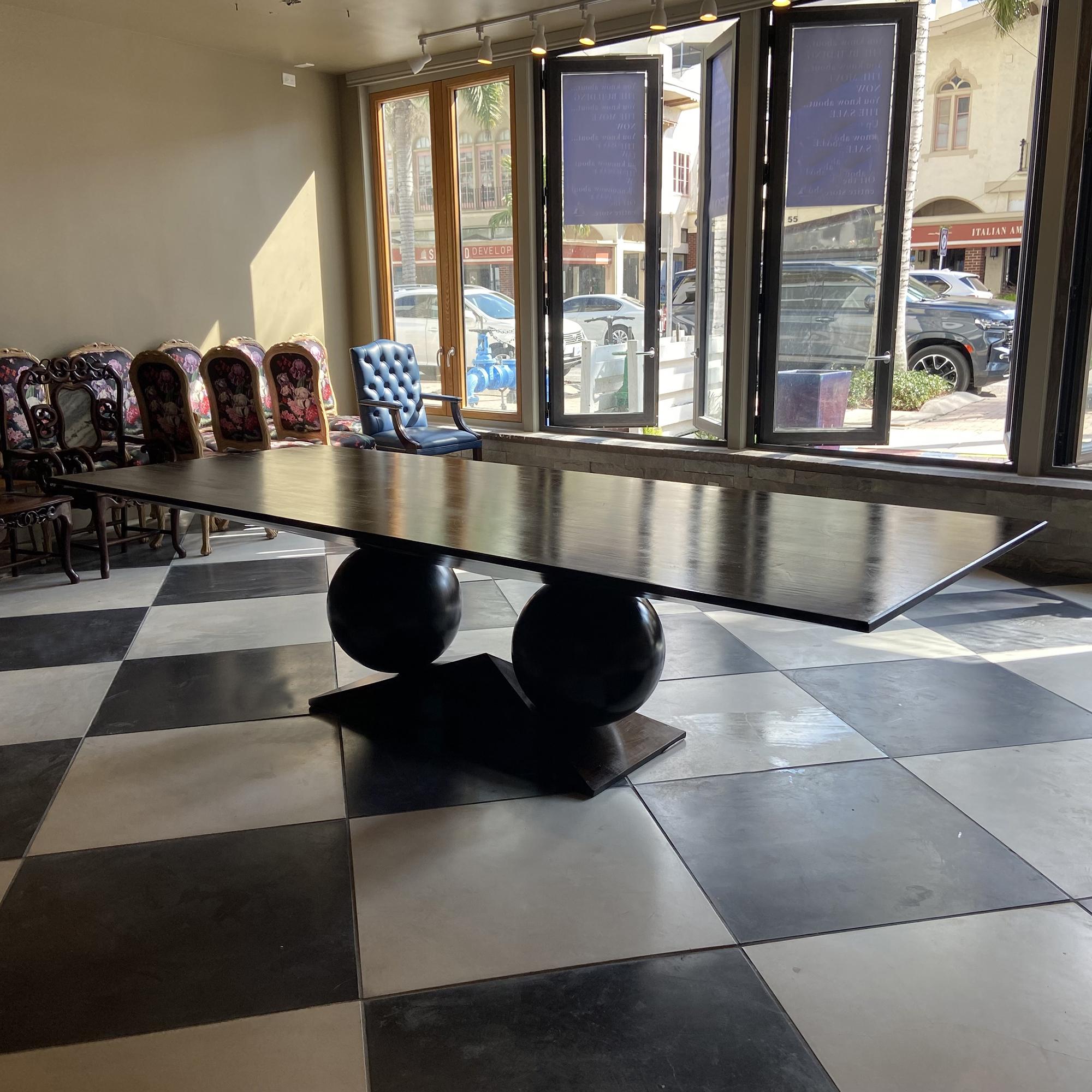 Howard Werner Sculptural Conference/Center Table In Good Condition For Sale In Sarasota, FL
