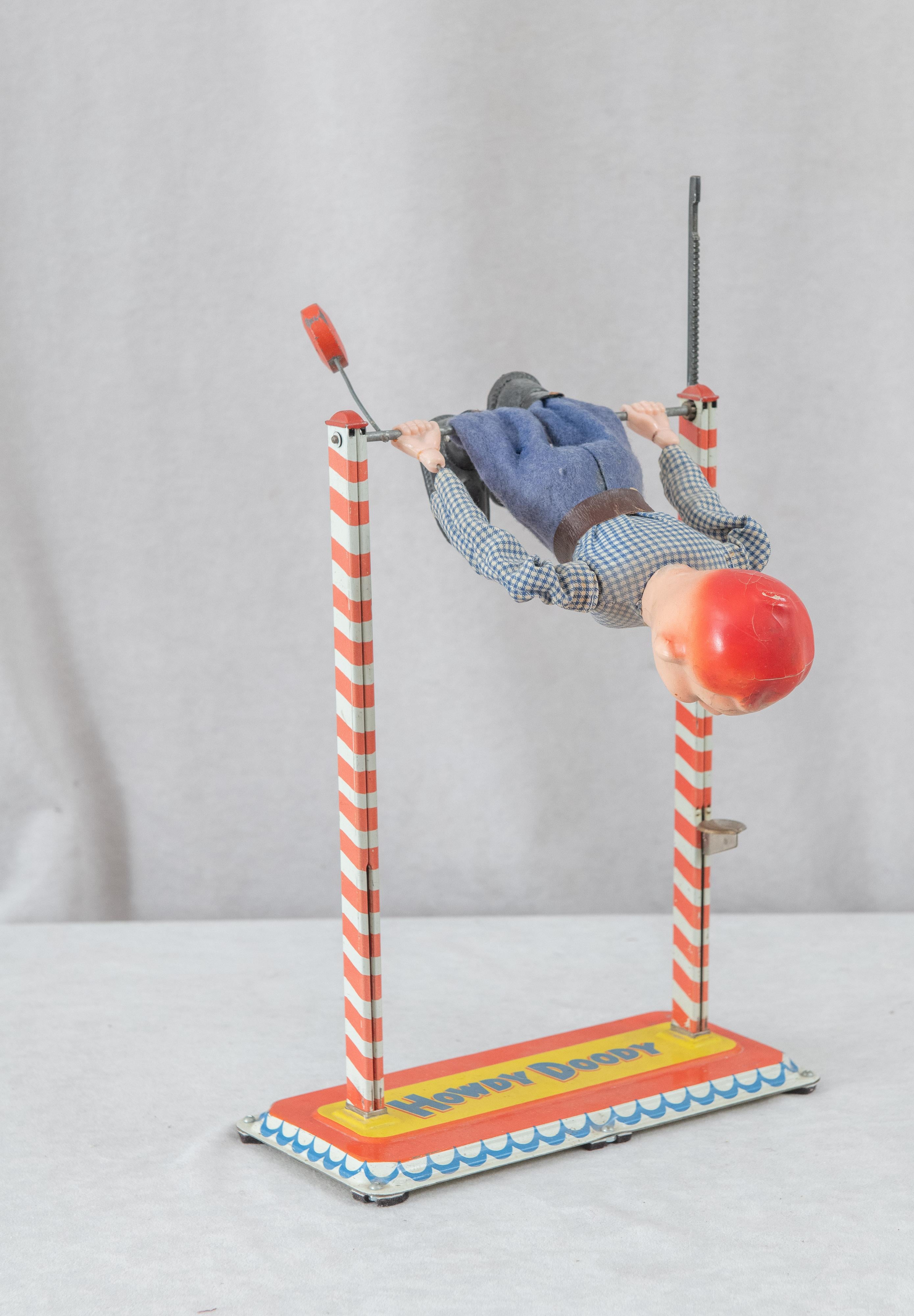 Giocattolo acrobatico Howdy Doody, 1950 circa, celluloide e metallo, firmato dal produttore in vendita 2