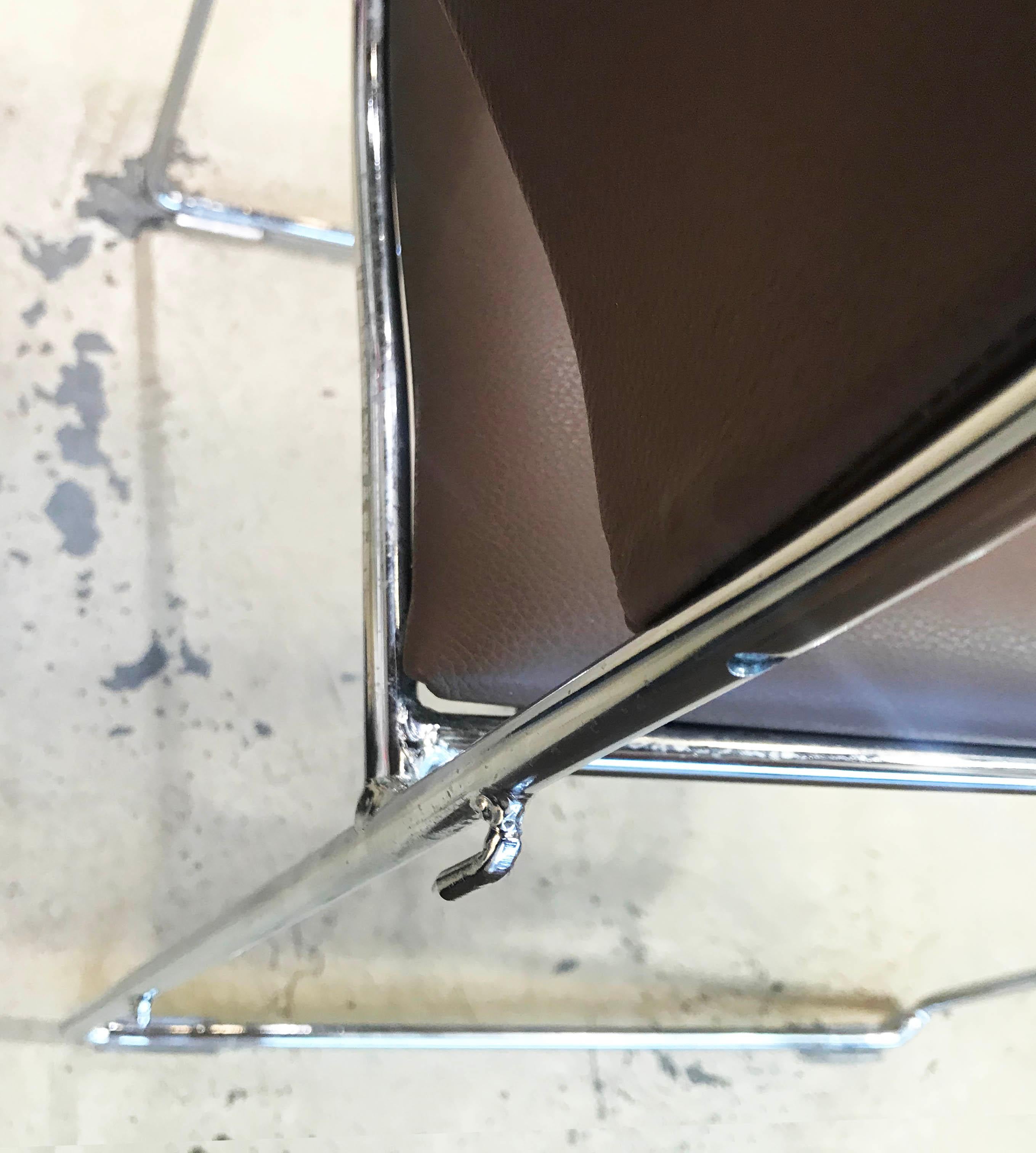 Steel Howe Chairs Model 40/4 Designated in 1964 by David Rowland