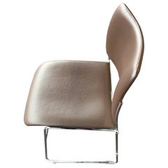 Howe Chairs Model 40/4 Designated in 1964 by David Rowland