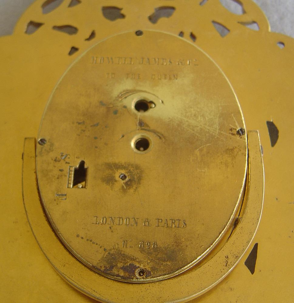 Howell James Jugendstil-Uhr mit Gehäusestruktur (Art nouveau) im Angebot