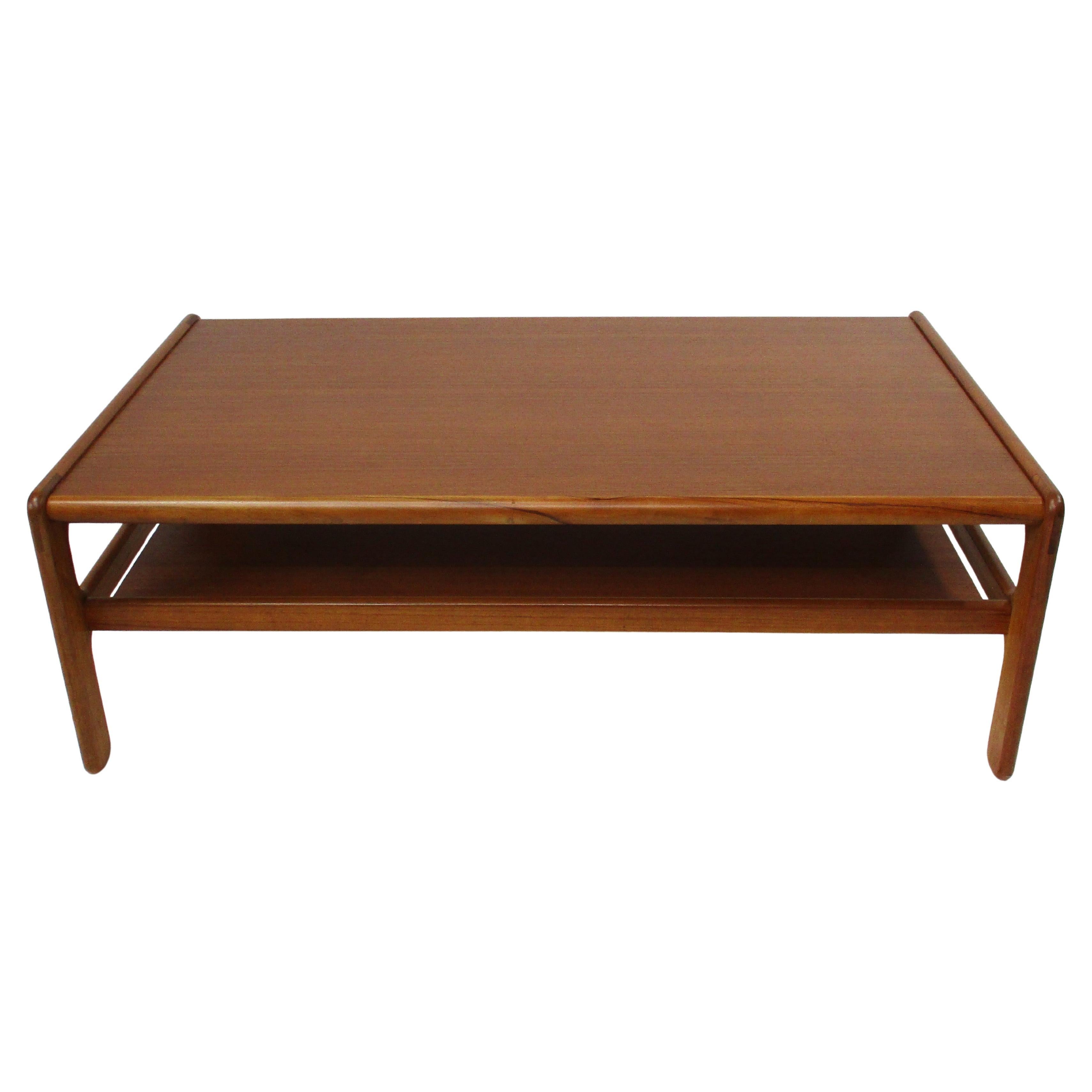 H.P. Hansen Dyrlund: Couchtisch aus Teakholz, Dänemark