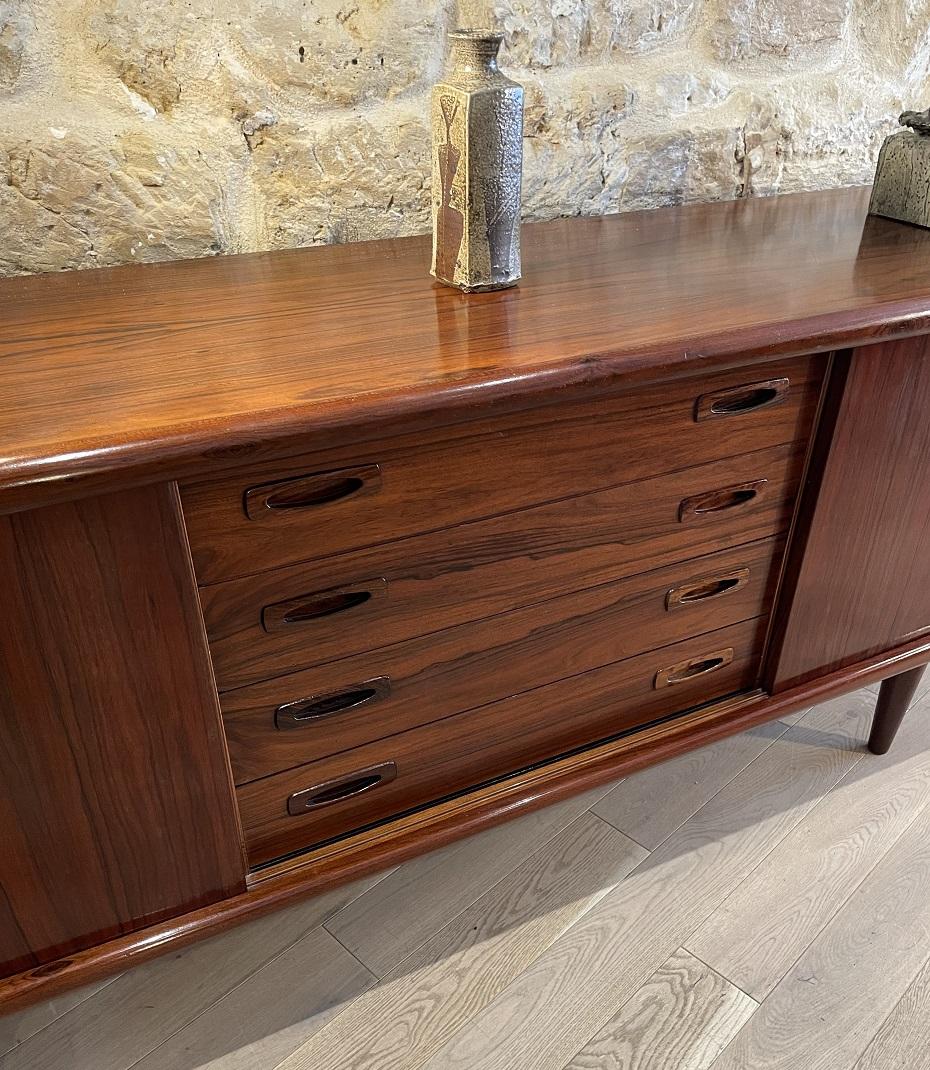 HP Hansen rosewood sideboard In Good Condition For Sale In PARIS, FR