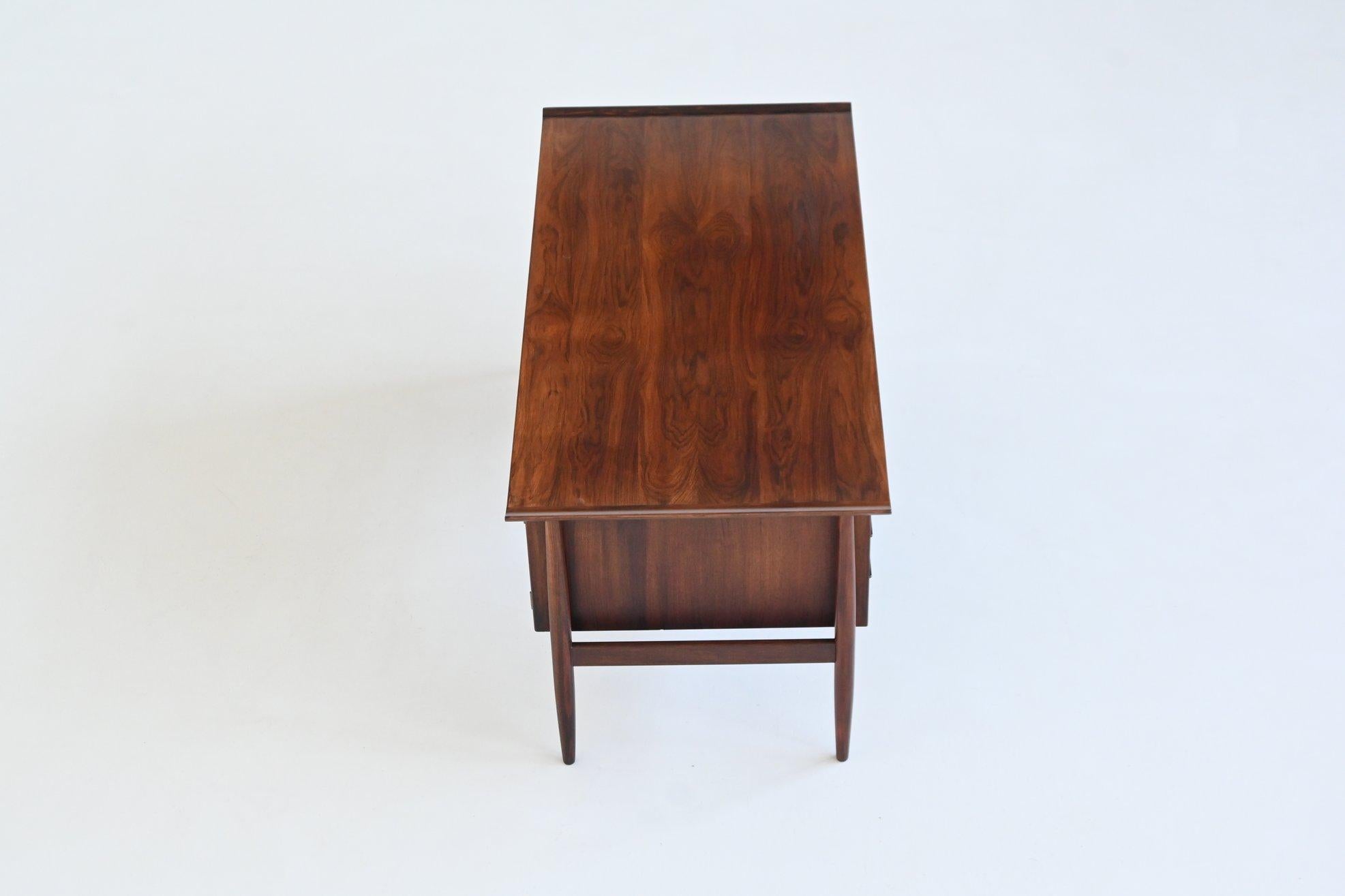 H.P. Hansen symmetric writing desk in rosewood Arne Vodder Denmark 1960 10