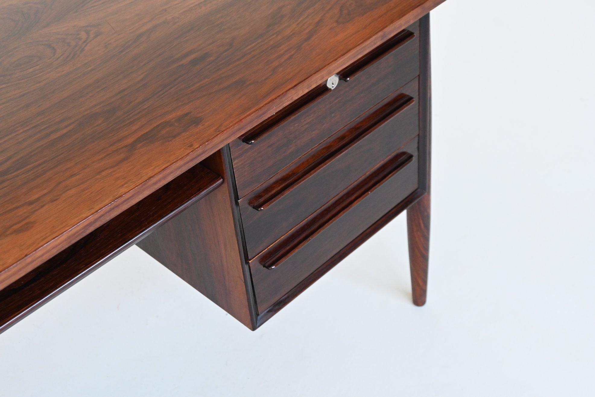 Rosewood H.P. Hansen symmetric writing desk in rosewood Arne Vodder Denmark 1960