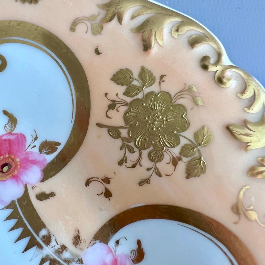 H&R Daniel Plate, Shrewsbury Shape, Peach, Flowers and Tooled Gilt, ca 1827 In Good Condition In London, GB
