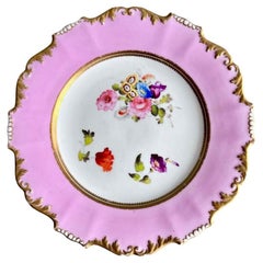 Piatto H&R Daniel, forma Shrewsbury, H. Pink con fiori, Patt. 4205, 1827