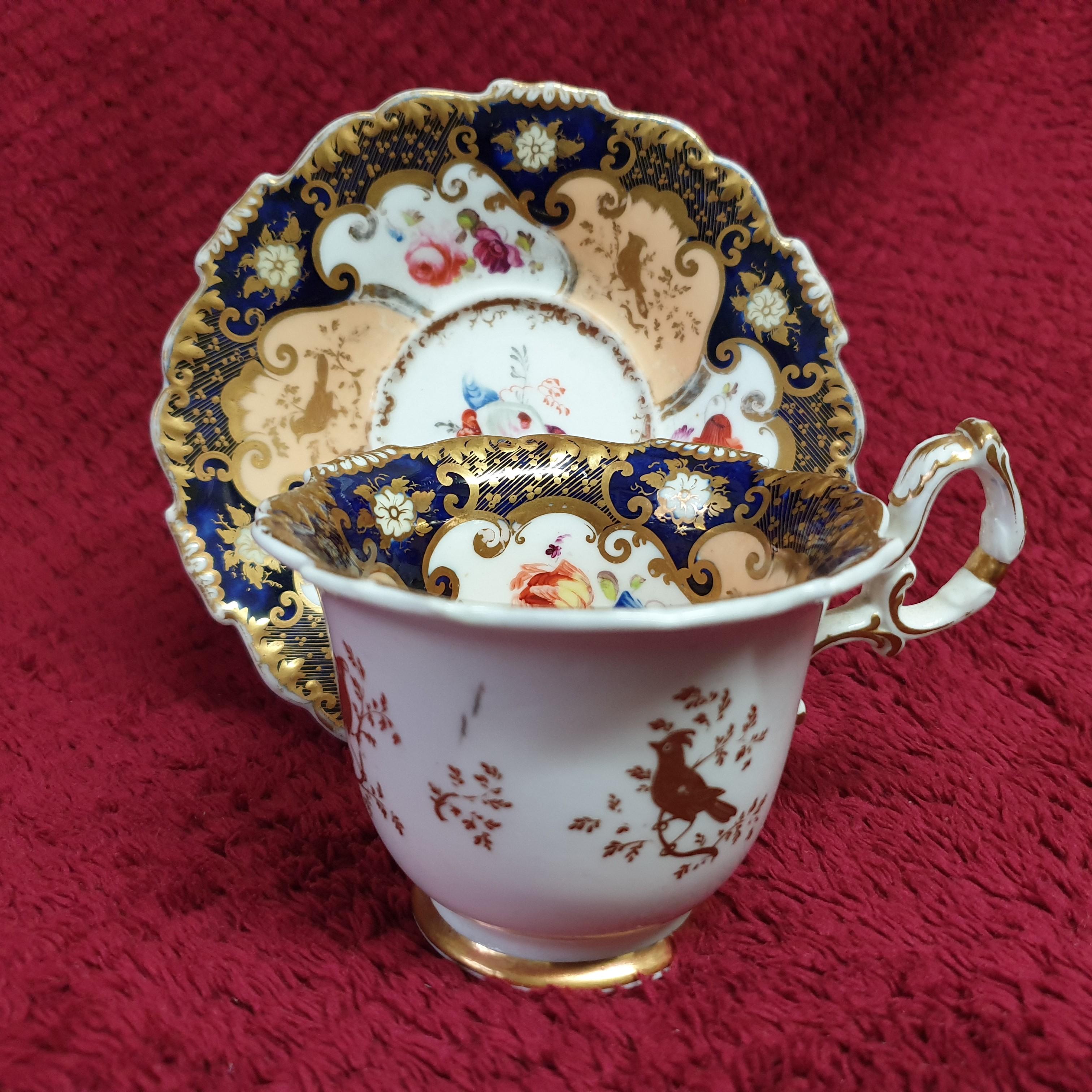 English H&R Daniel Shrewsbury Shape Cup & Saucer For Sale