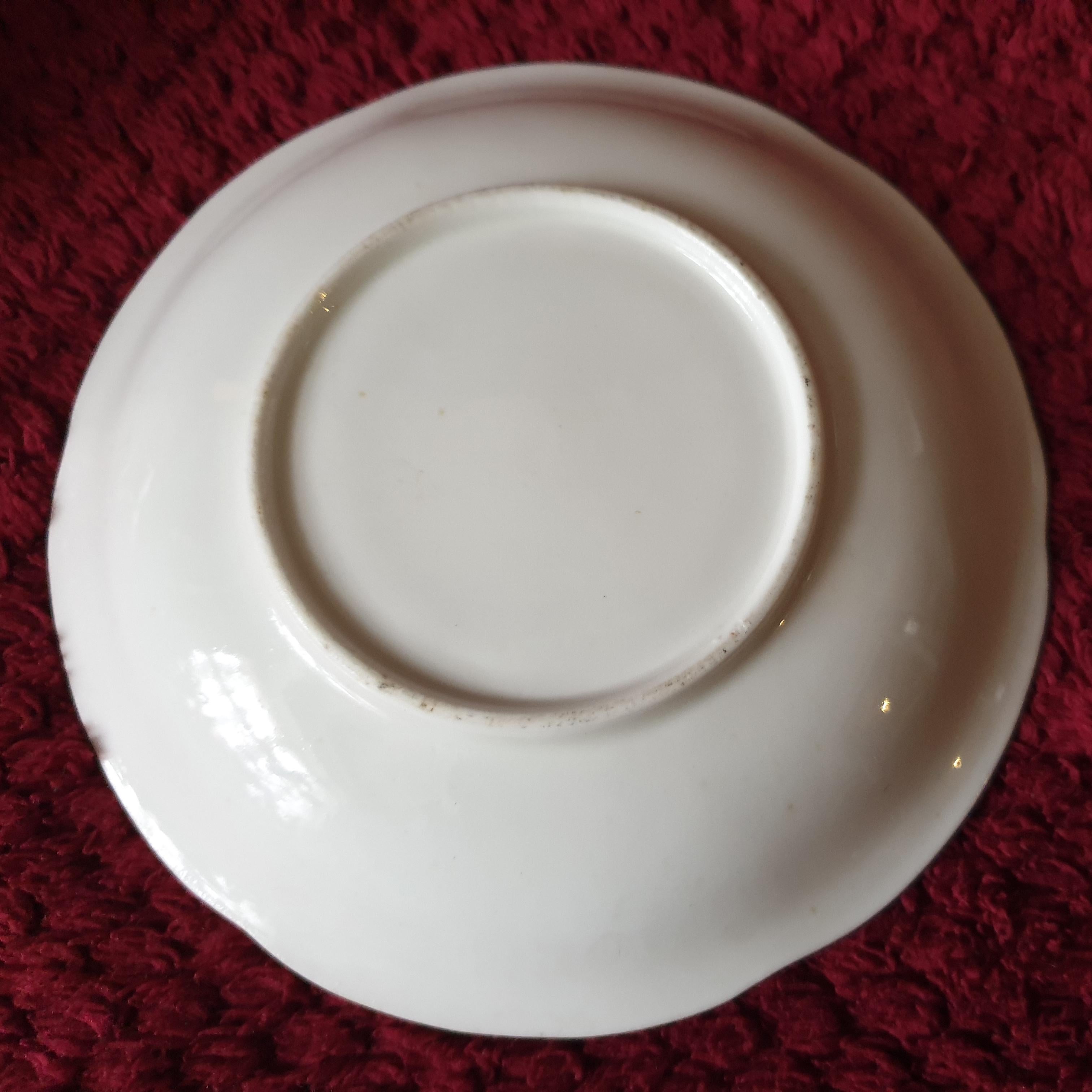 H&R Daniel Twisted Handle Footed Trio For Sale 13